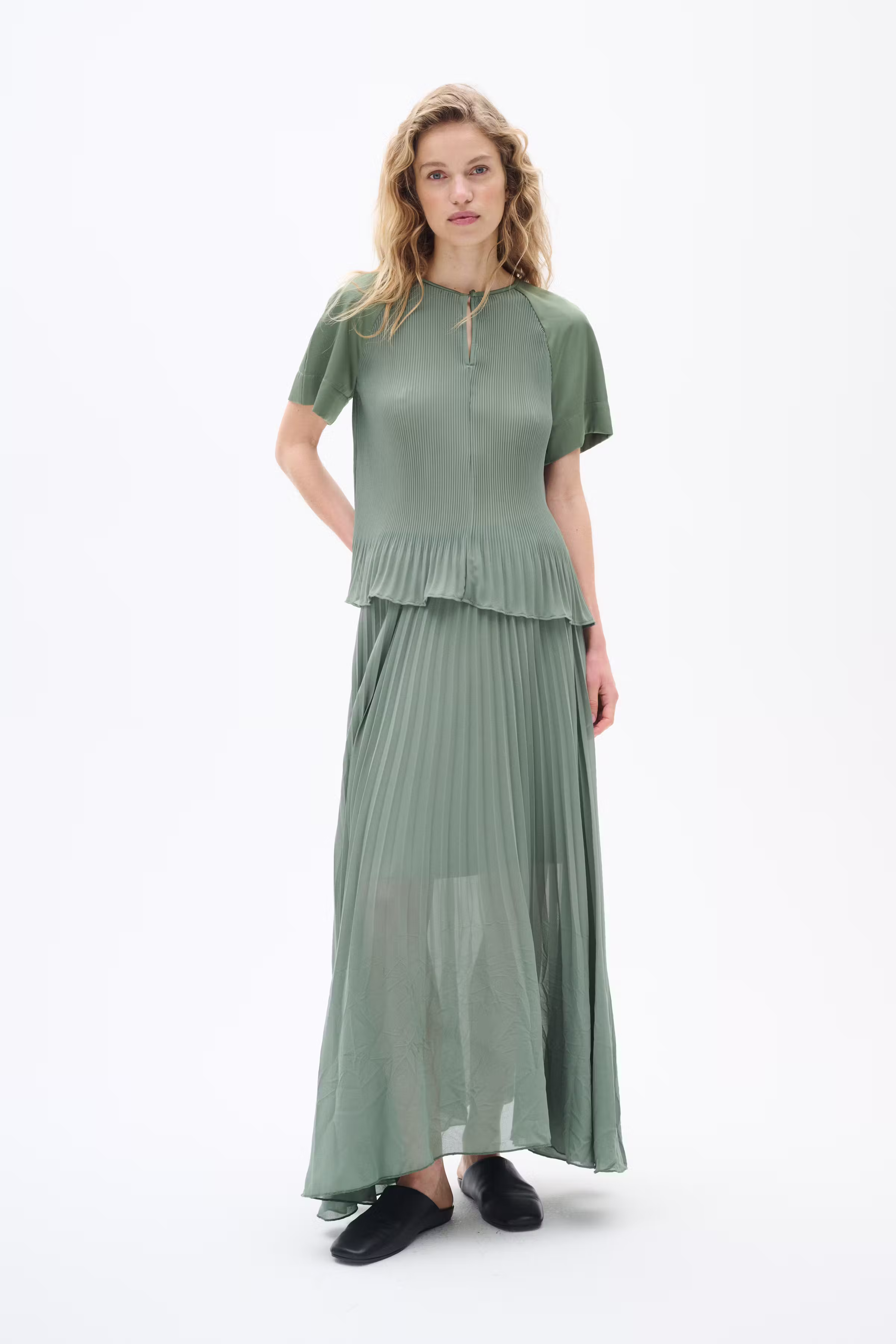 CaseyIW Rok LOOKBOOK FRONT 30110245-185806