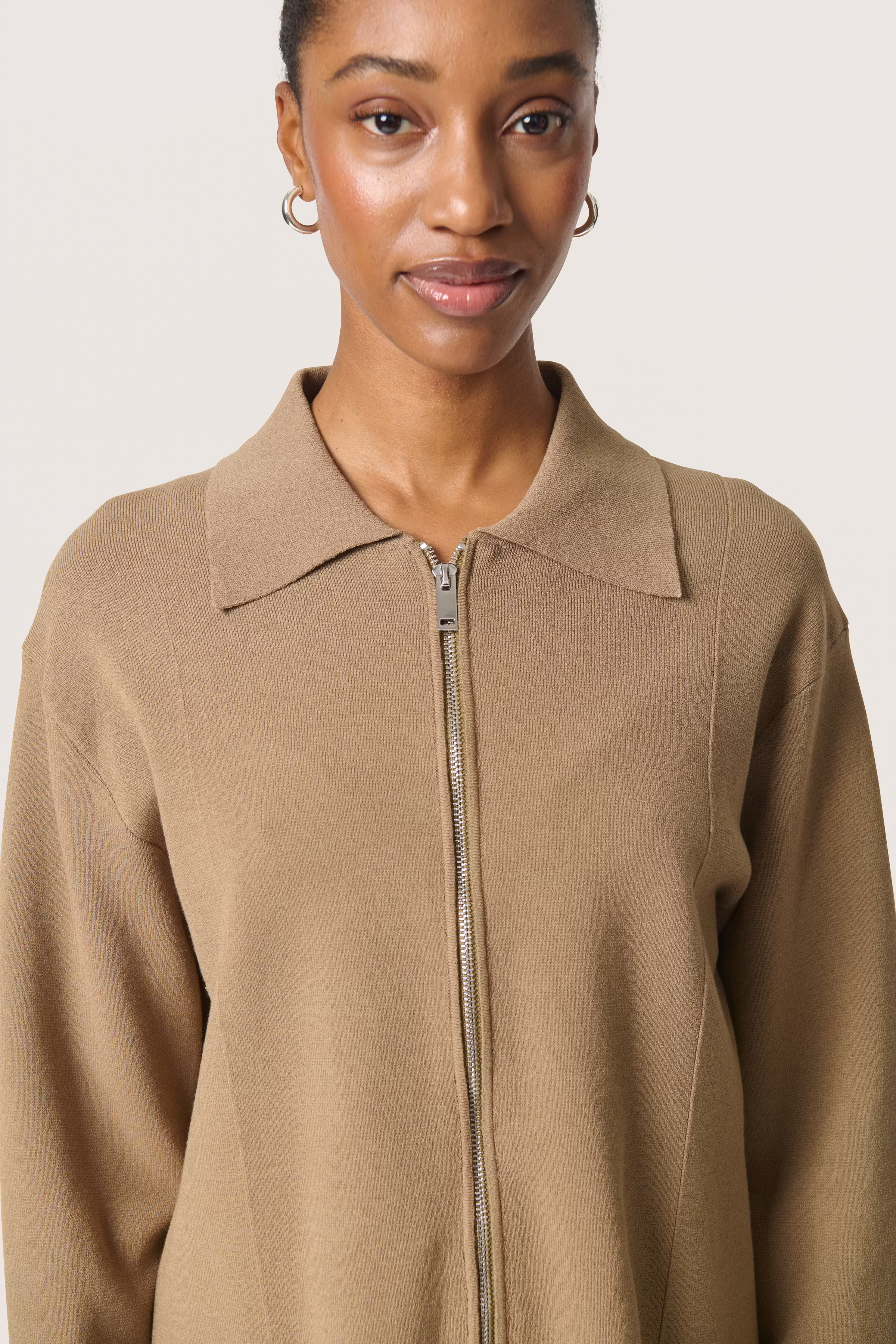 SLLidya Cardigan LOOKBOOK DETAIL 30408035-171019