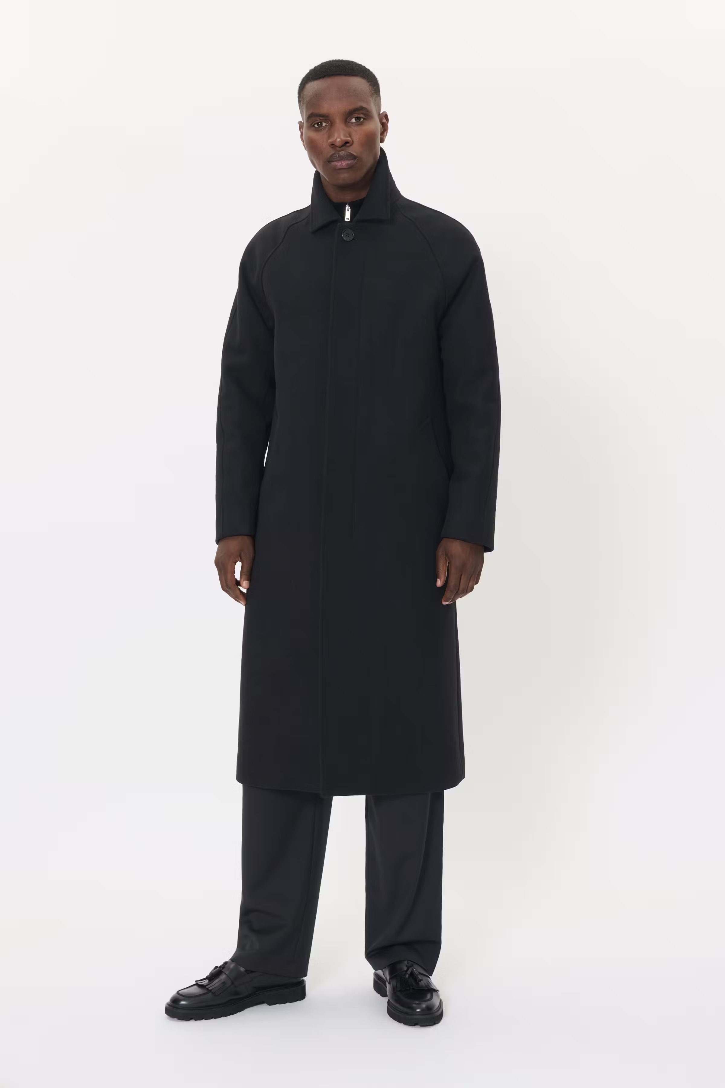 MAelijah M73 Mantel LOOKBOOK FRONT 30208861-300275