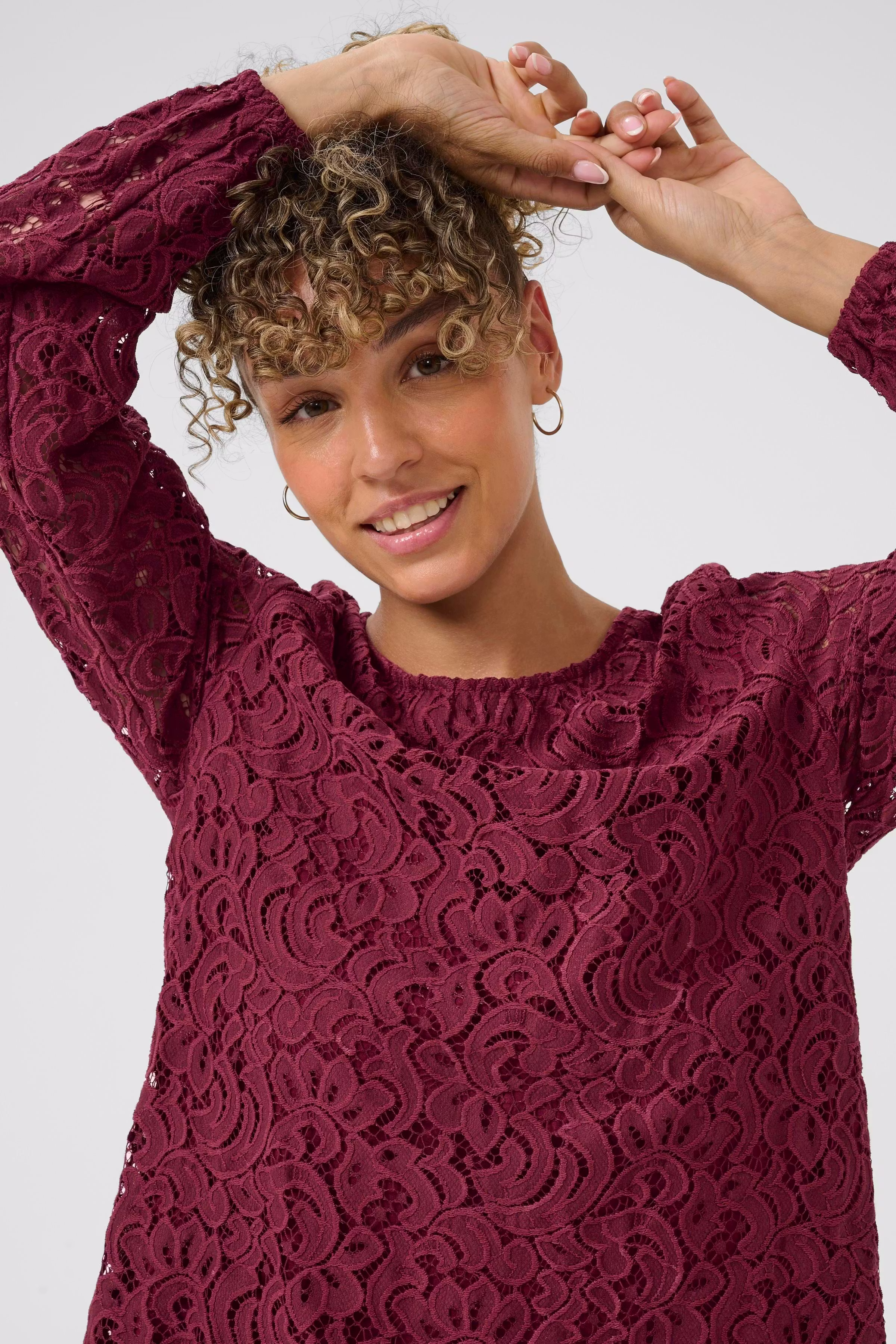 CRThit Bluse LOOKBOOK DETAIL 10614413-191522