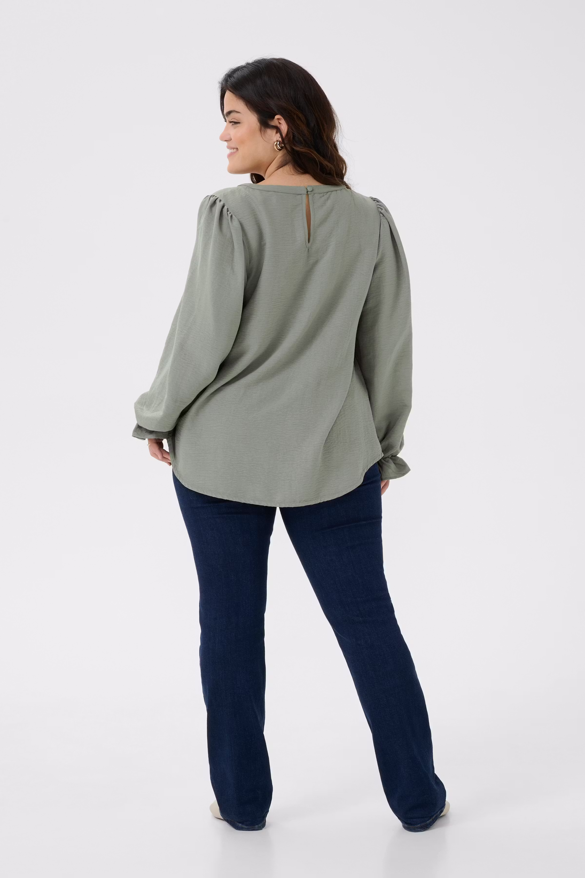 KCniki Blouse LOOKBOOK BACK 10583578-108151