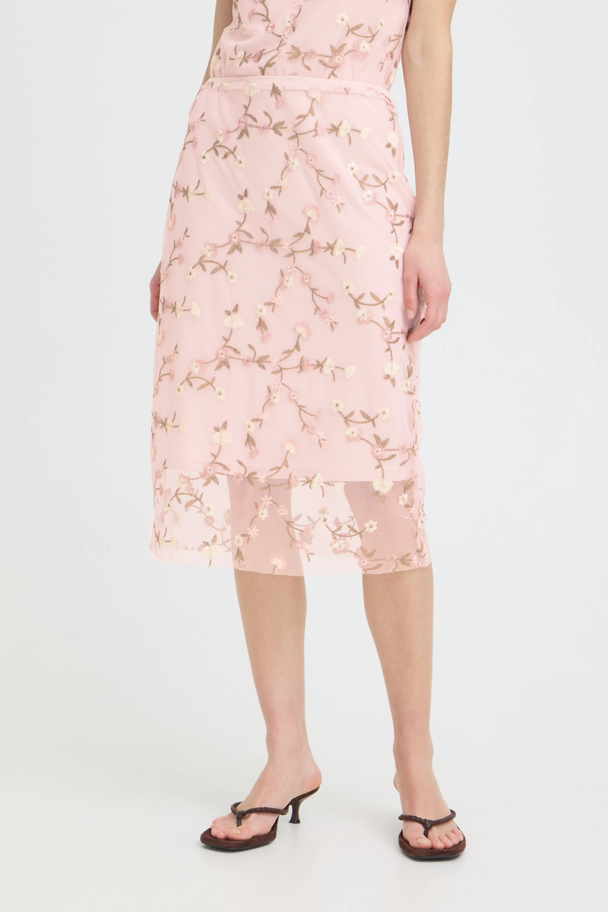 BYSORAYA Top LOOKBOOK FRONT 20819079-900008907