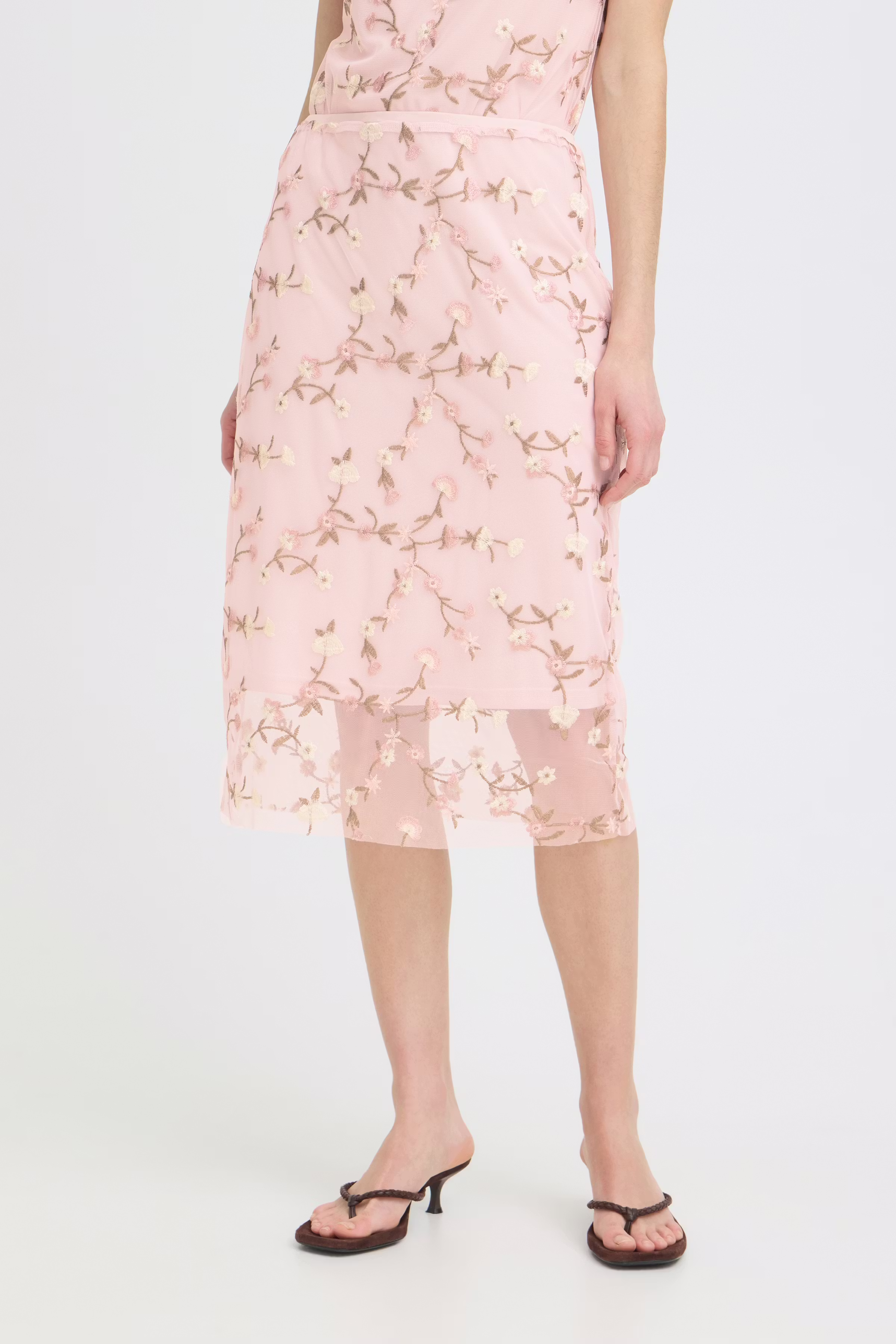 BYSORAYA Top LOOKBOOK FRONT 20819079-900008907