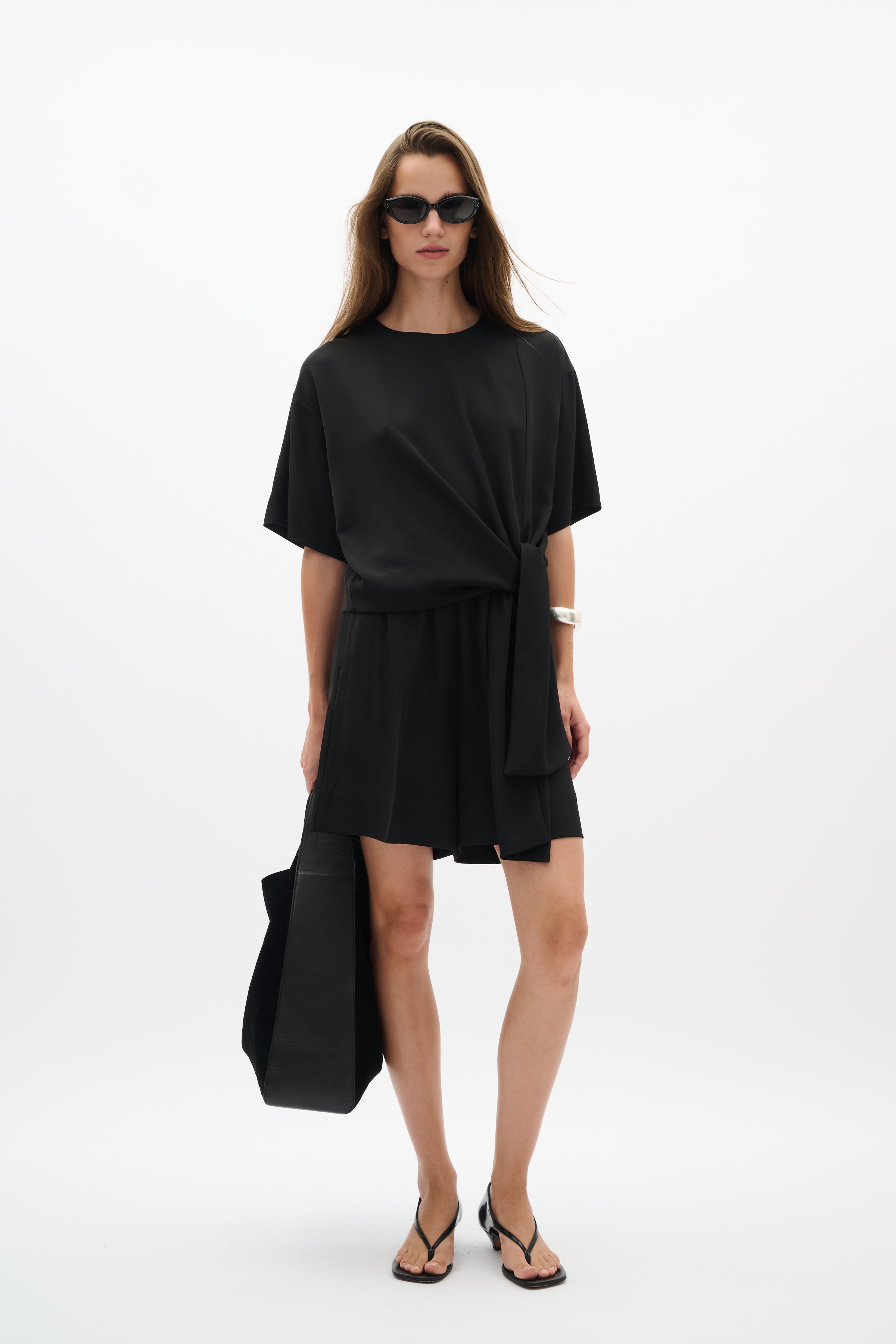 VARINAIW Shorts LOCATION NONE 30112483-194008