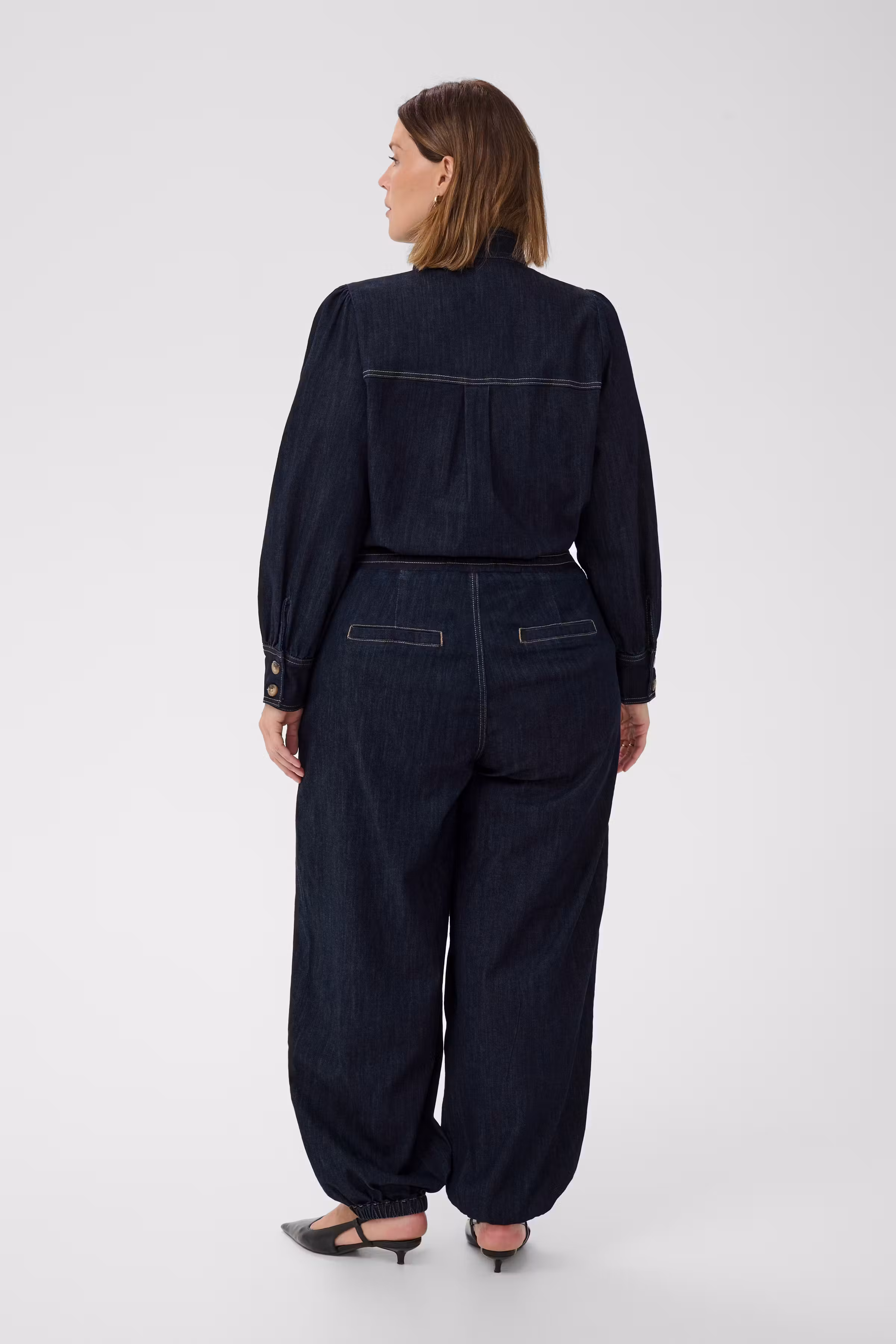 KCmally Jeans LOOKBOOK BACK 10584368-102990