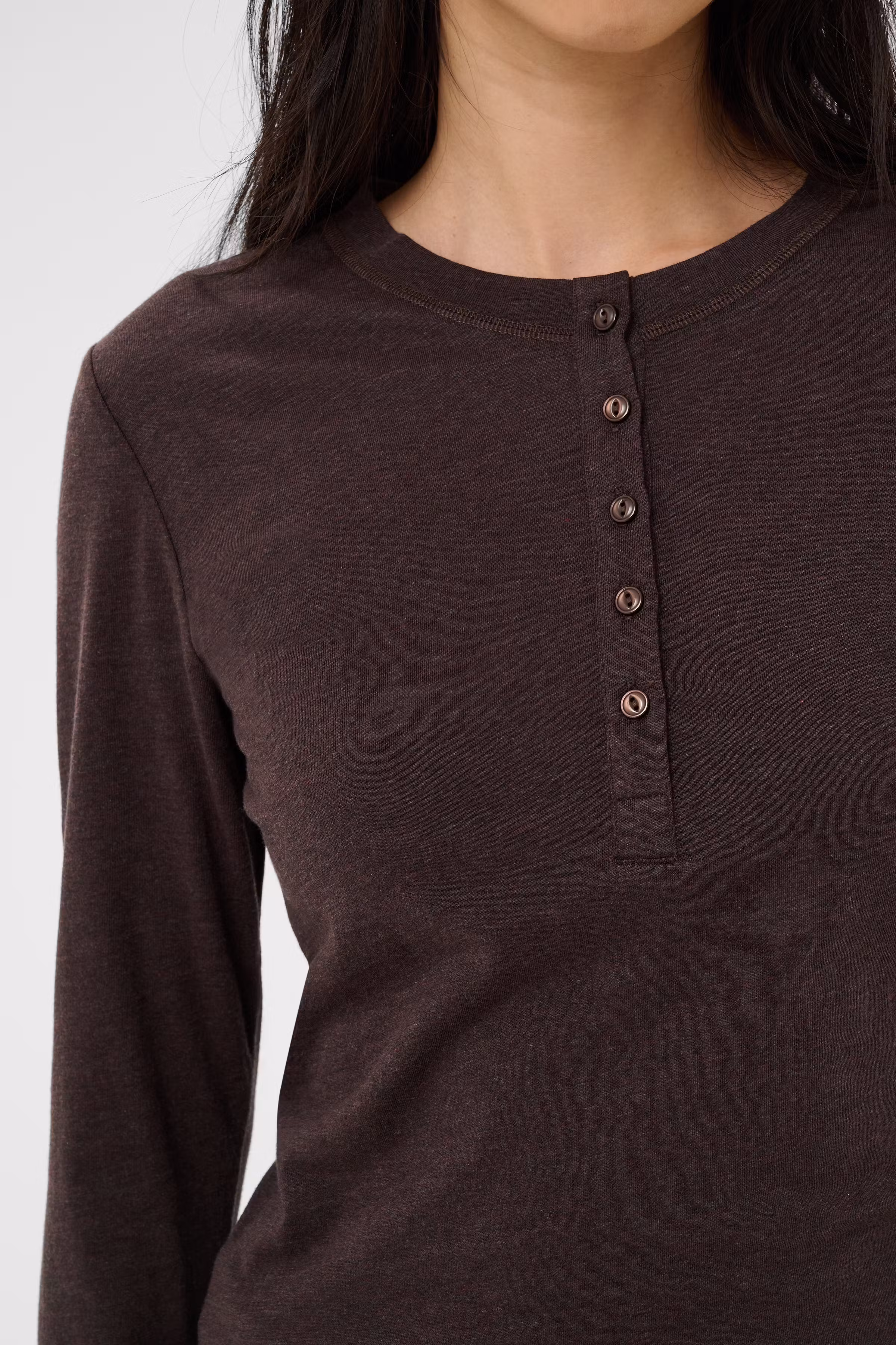 ChattiaPW T-shirt LOOKBOOK DETAIL 30310829-1911061