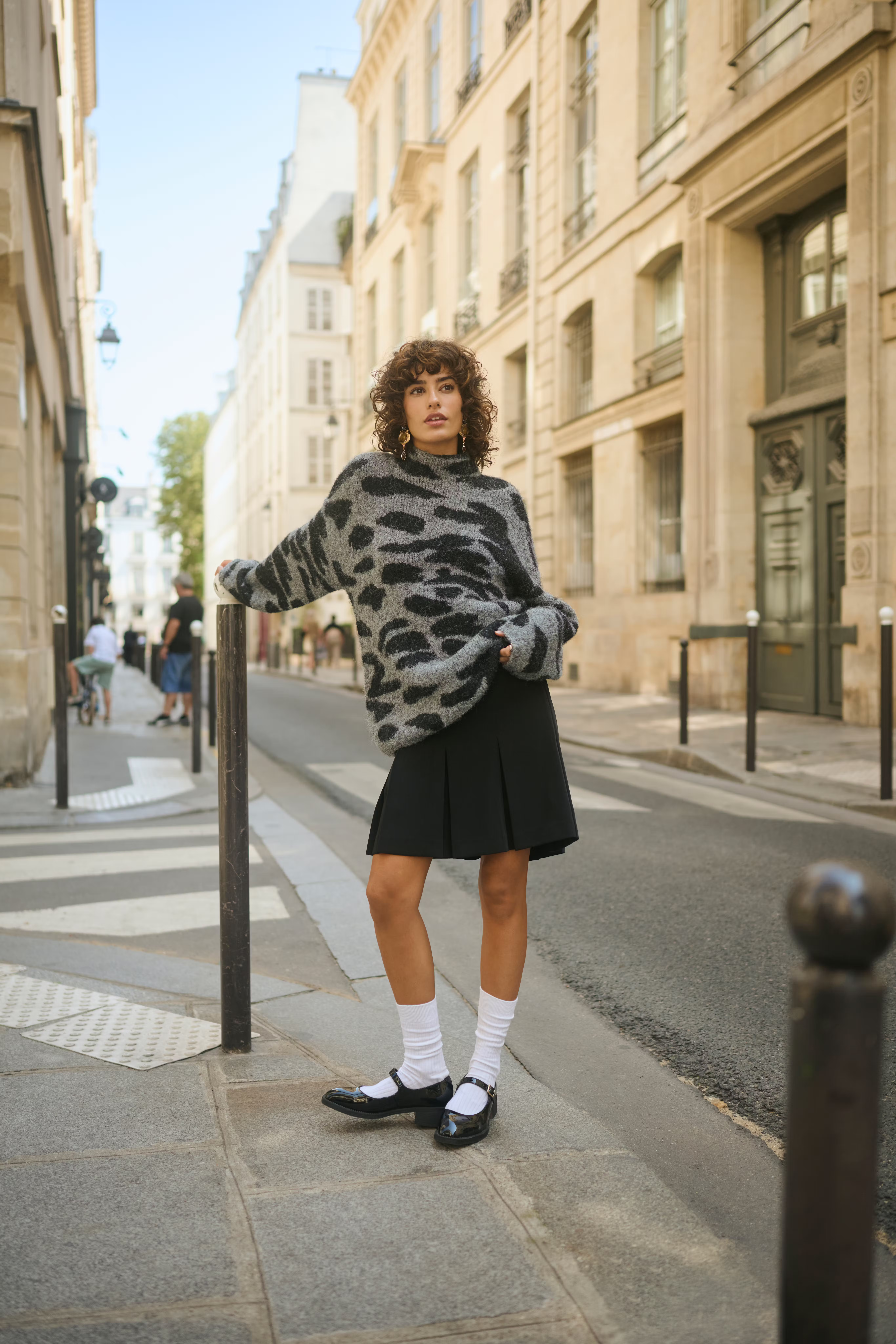 CRElmas Pullover LOCATION NONE 10614246-108460