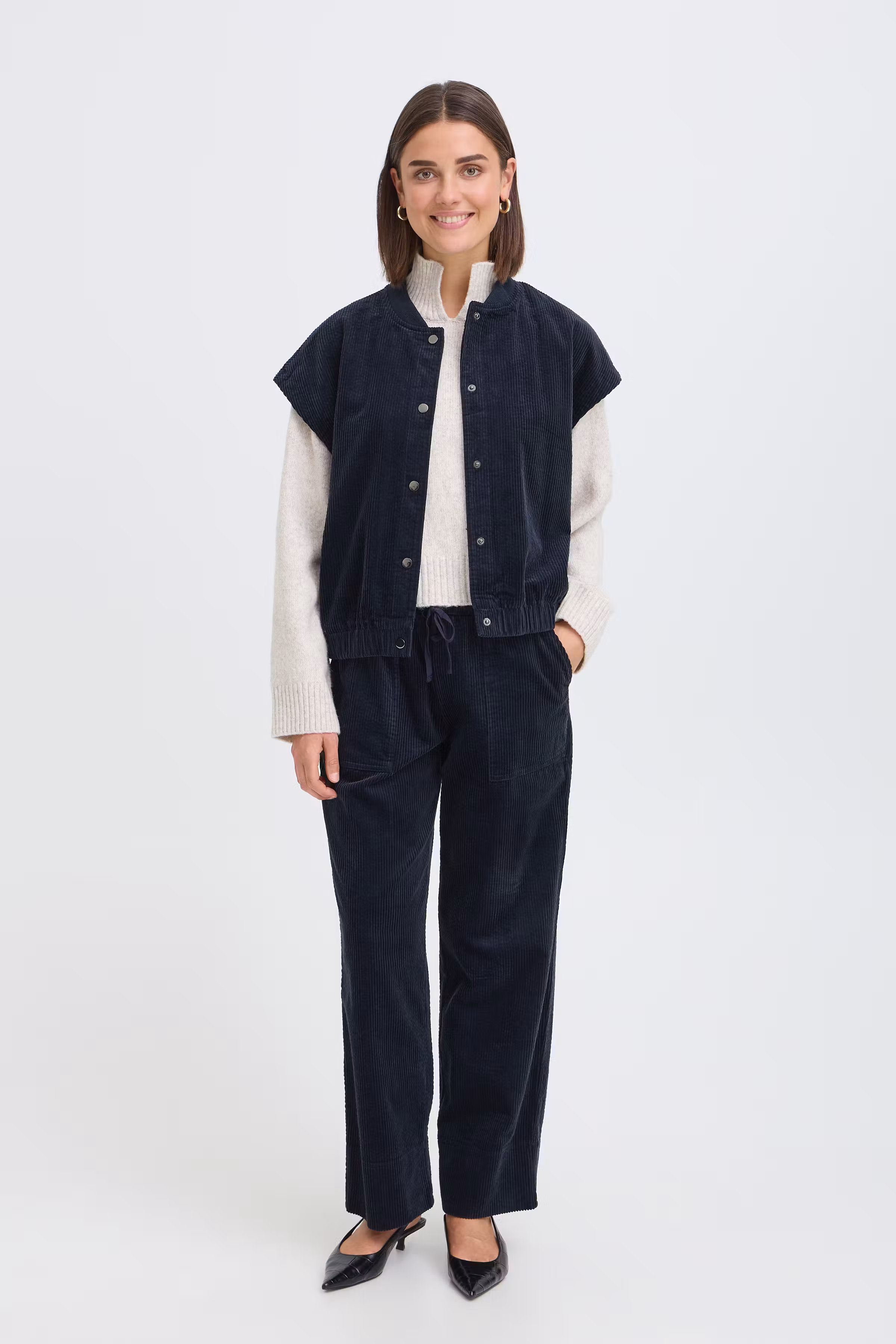 FRSALOMI Vest LOOKBOOK FRONT 20618195-194011