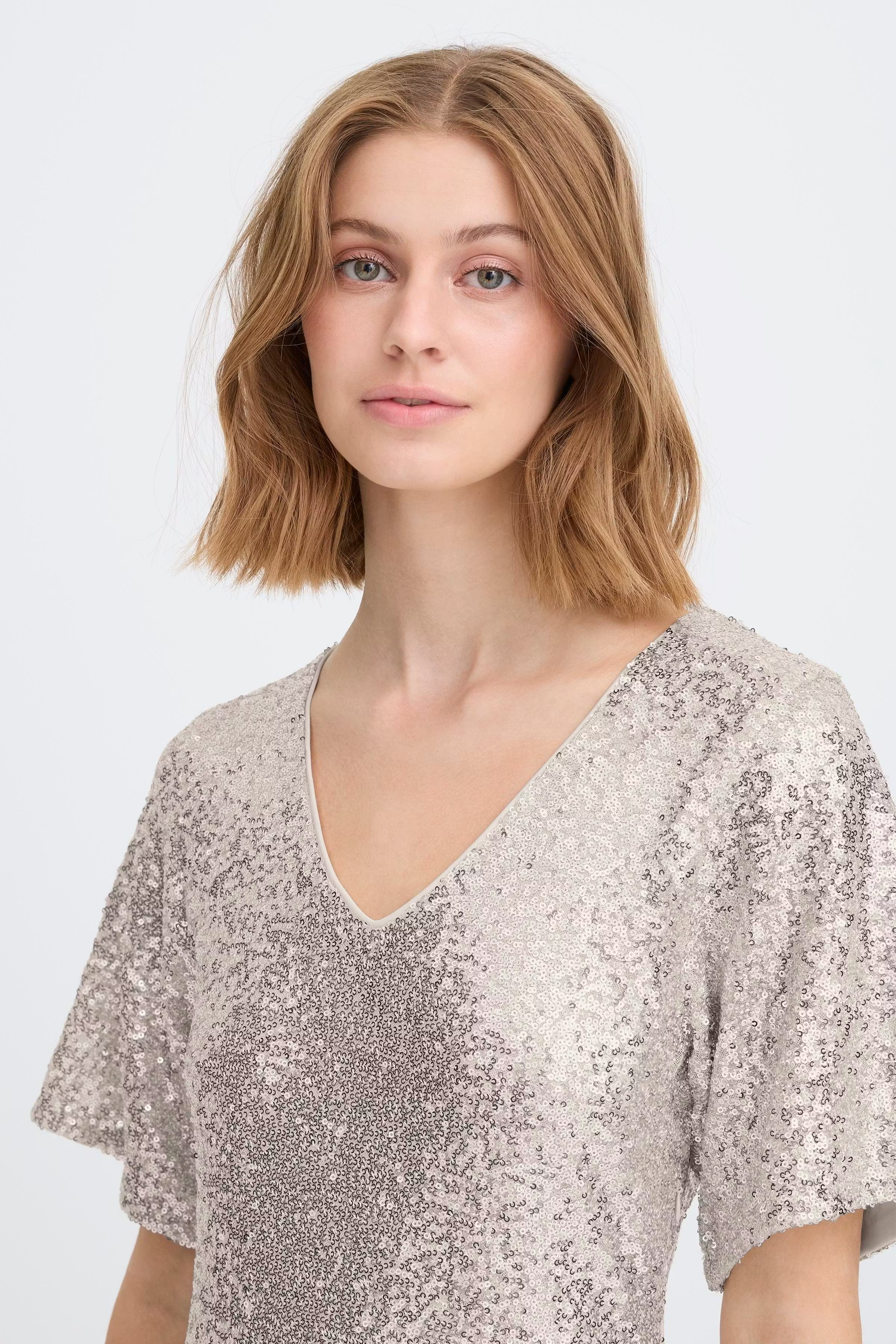 IHFAUCA Kjole LOOKBOOK DETAIL 20124842-131012