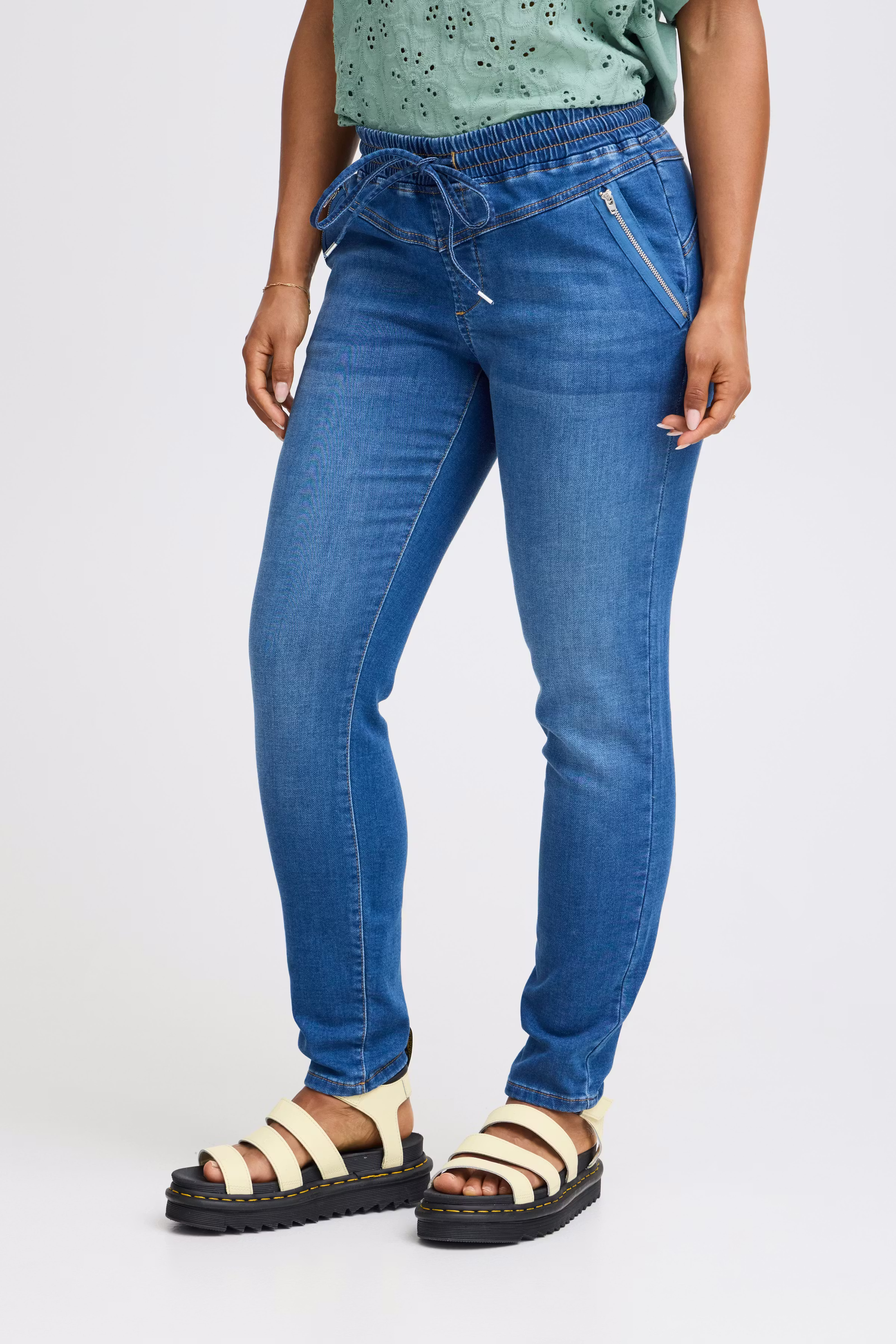 SBKINGDOM Bukser LOOKBOOK FRONT 22100496-203677