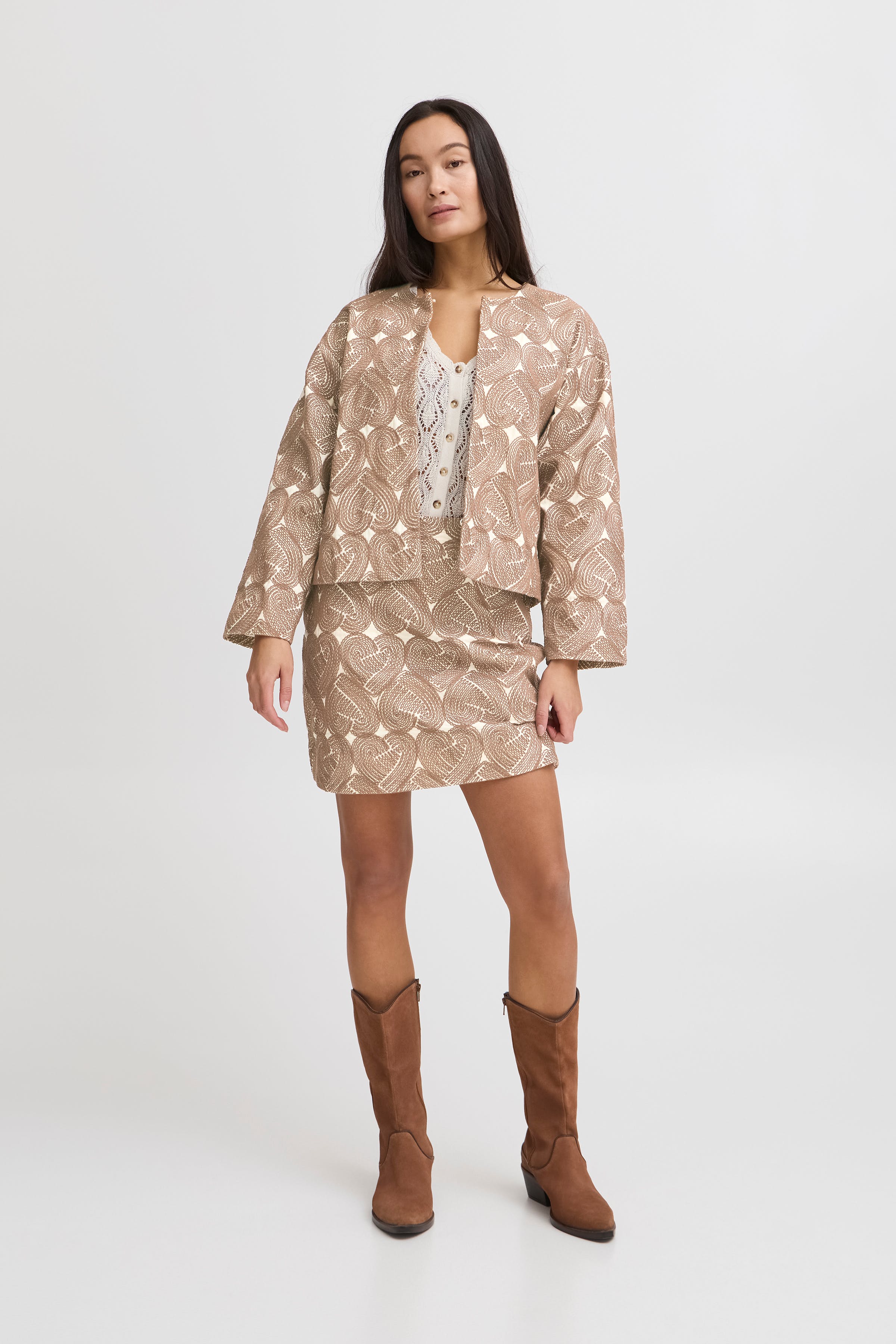 IRBERA Blazer LOOKBOOK FRONT 20122868-130905