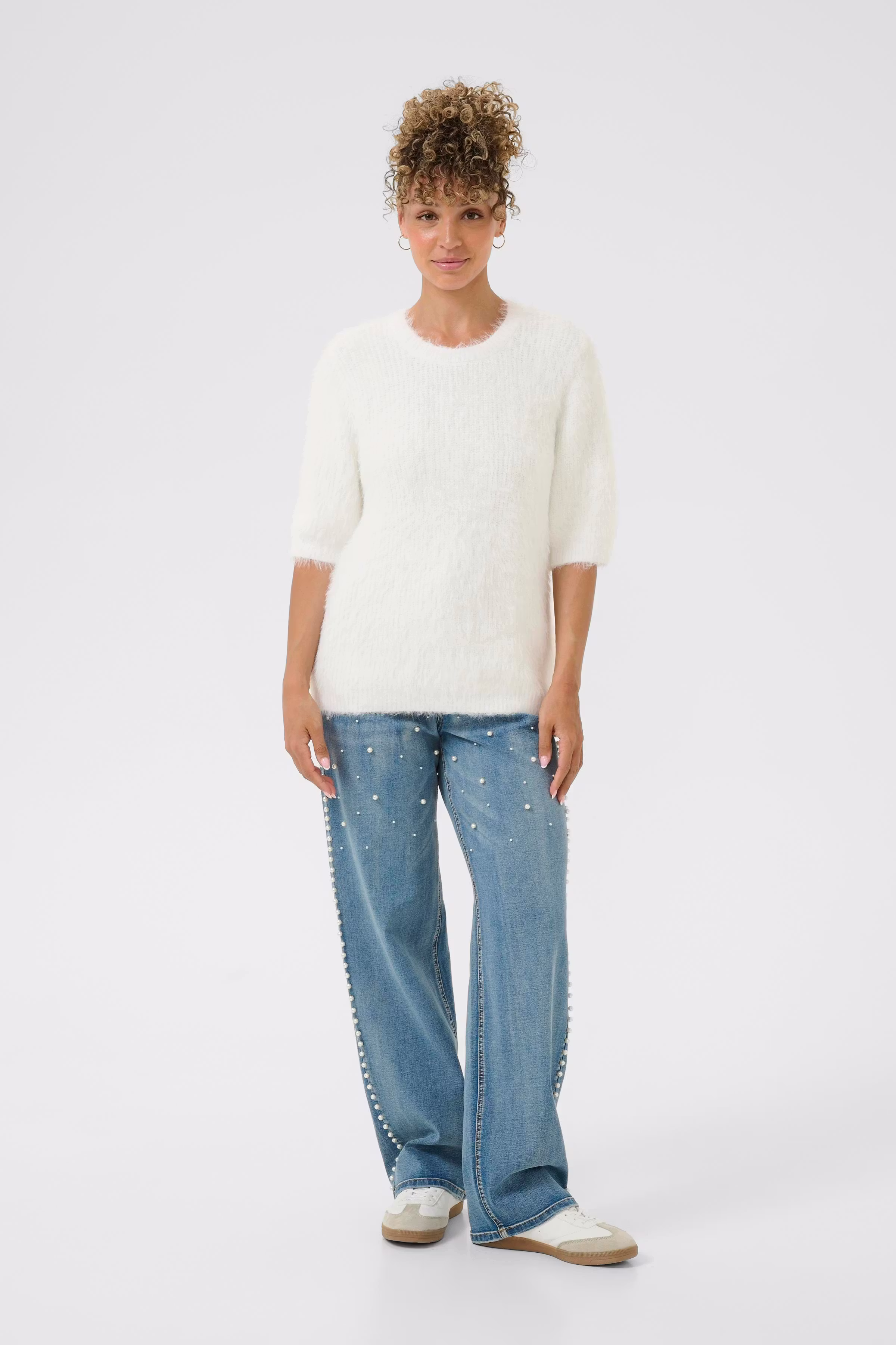 CRLini Pullover LOOKBOOK FRONT 10614411-110602