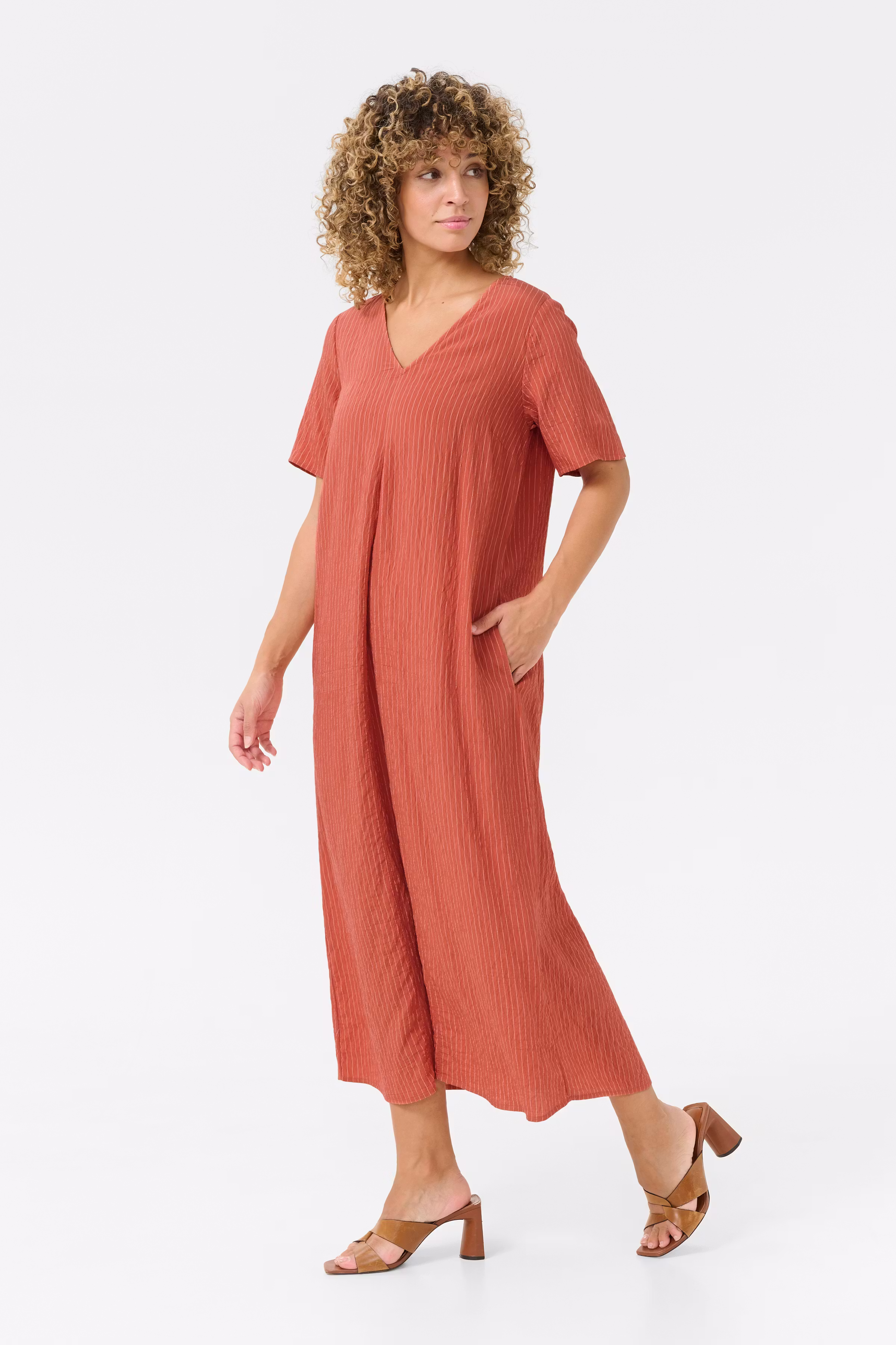 CRCelia Dress LOOKBOOK FRONT 10613759-107567