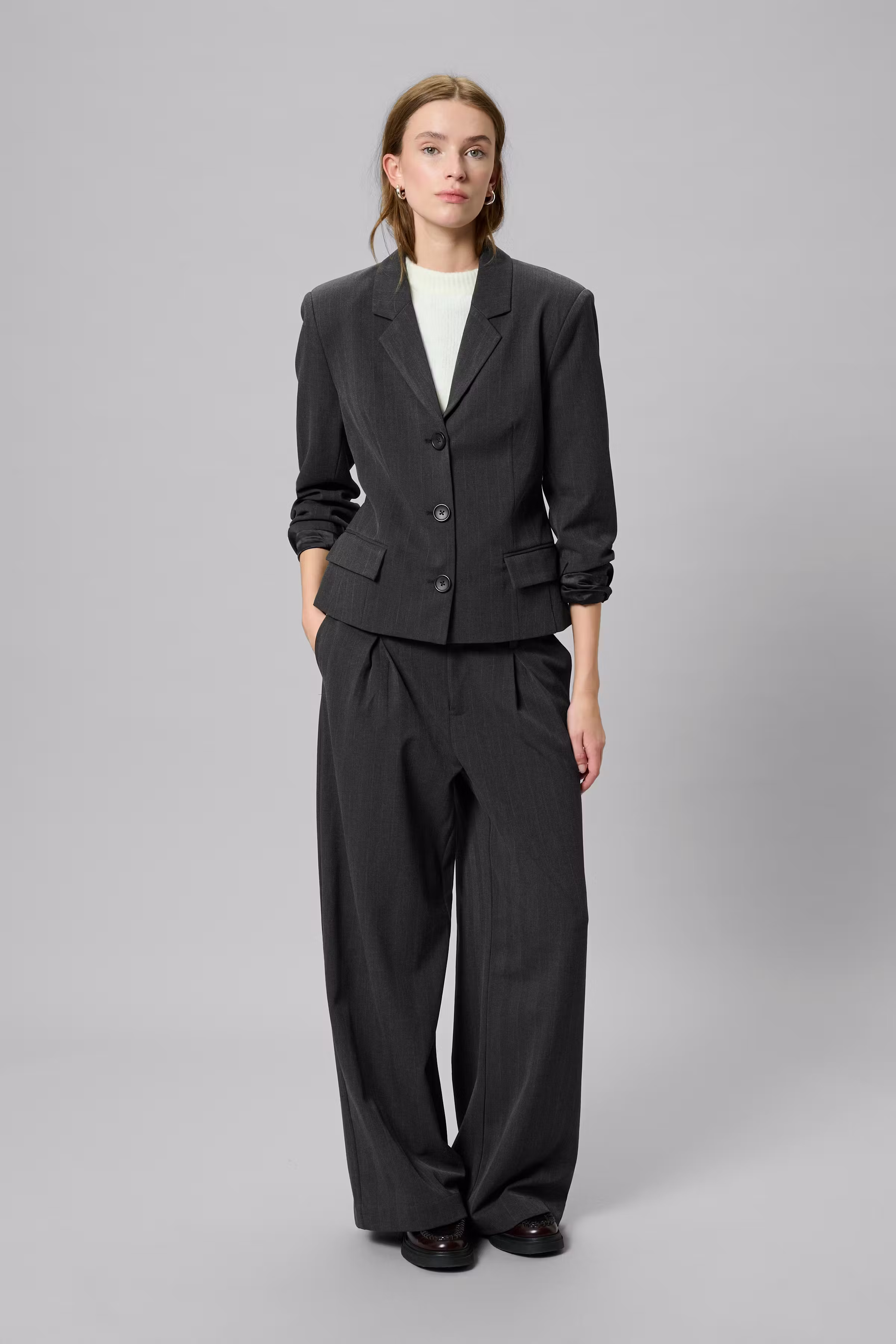 MWLuna Blazer LOOKBOOK FRONT 10705385-190201