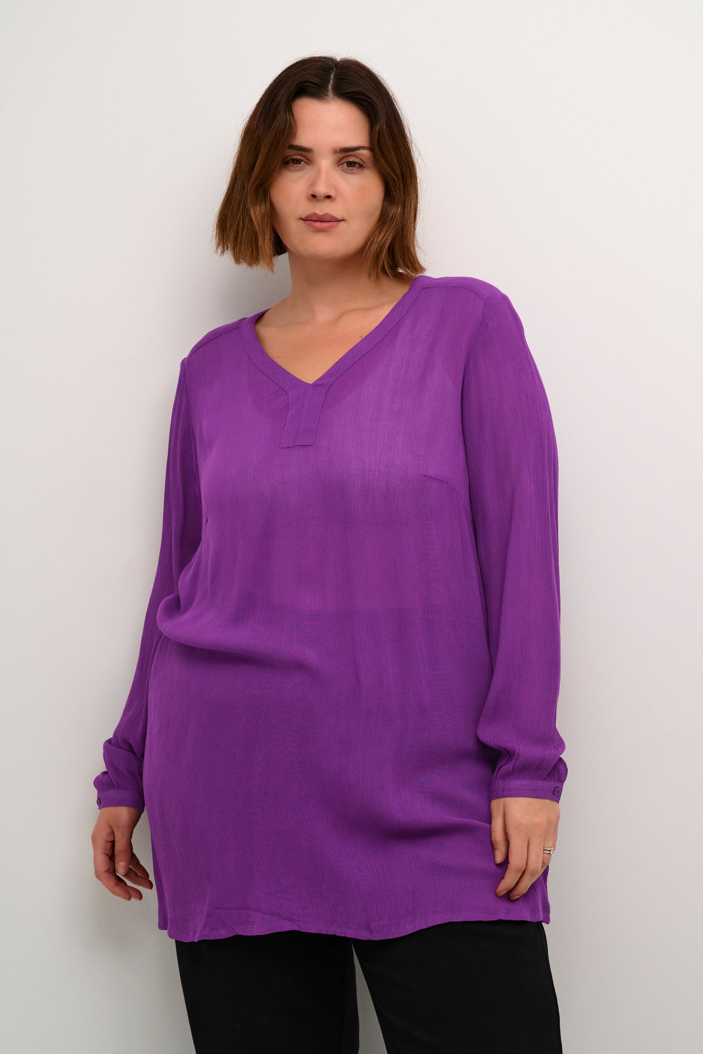 KCami Tunic LOOKBOOK FRONT 10580002-193022