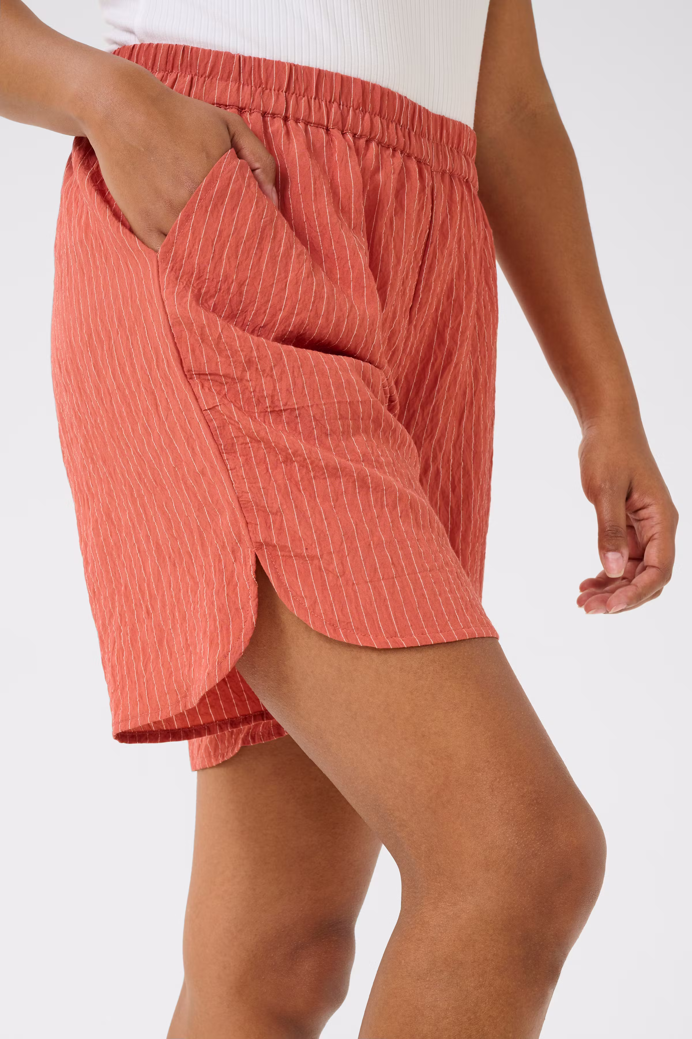 CRCelia Shorts LOOKBOOK DETAIL 10613618-107567