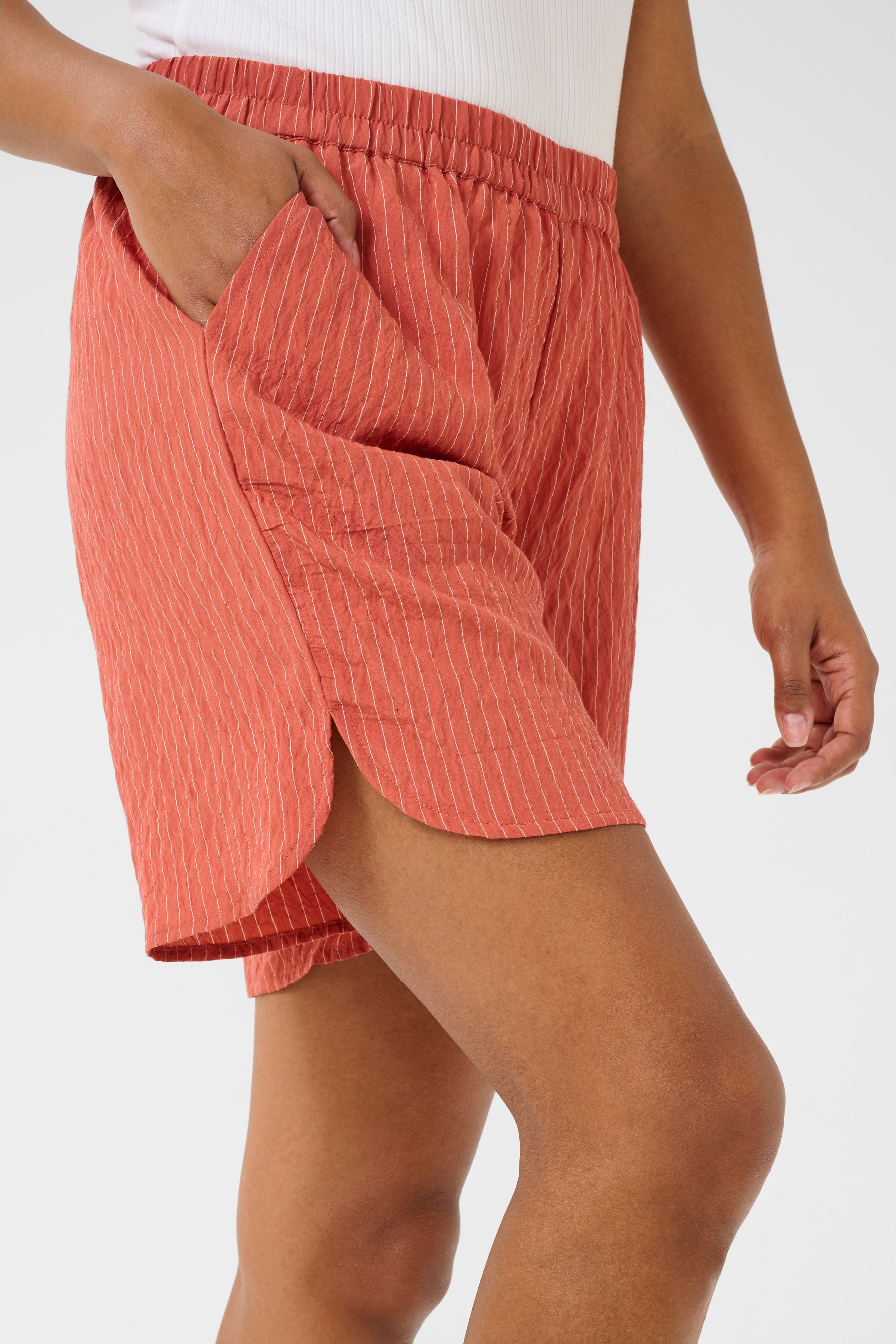 CRCelia Shorts LOOKBOOK DETAIL 10613618-107567