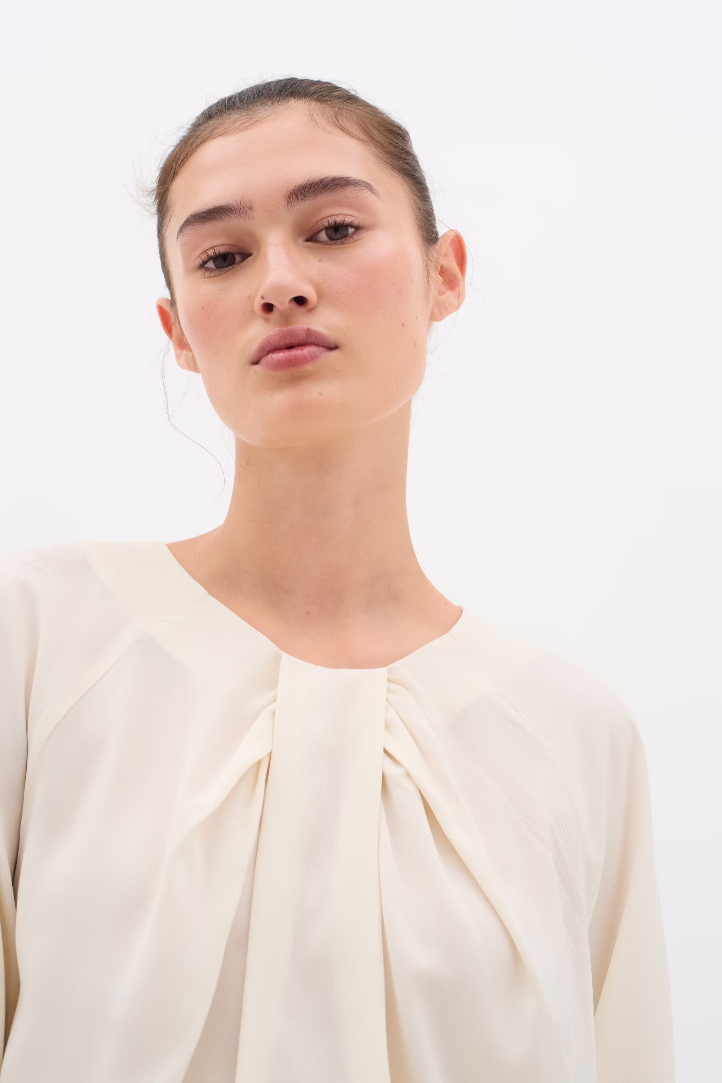 BlixieIW Blus LOOKBOOK DETAIL 30110510-110701