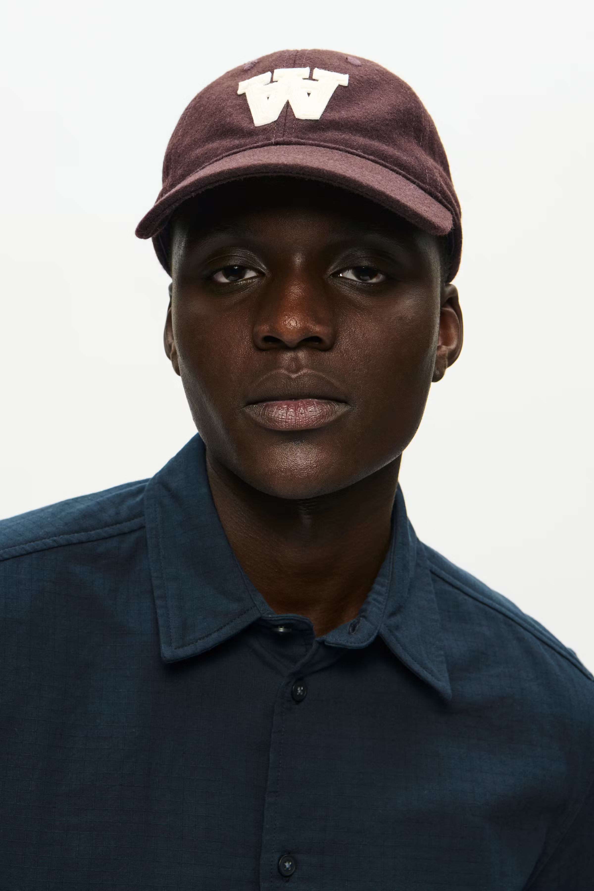 WWAA Cap LOOKBOOK DETAIL 30251593-190840