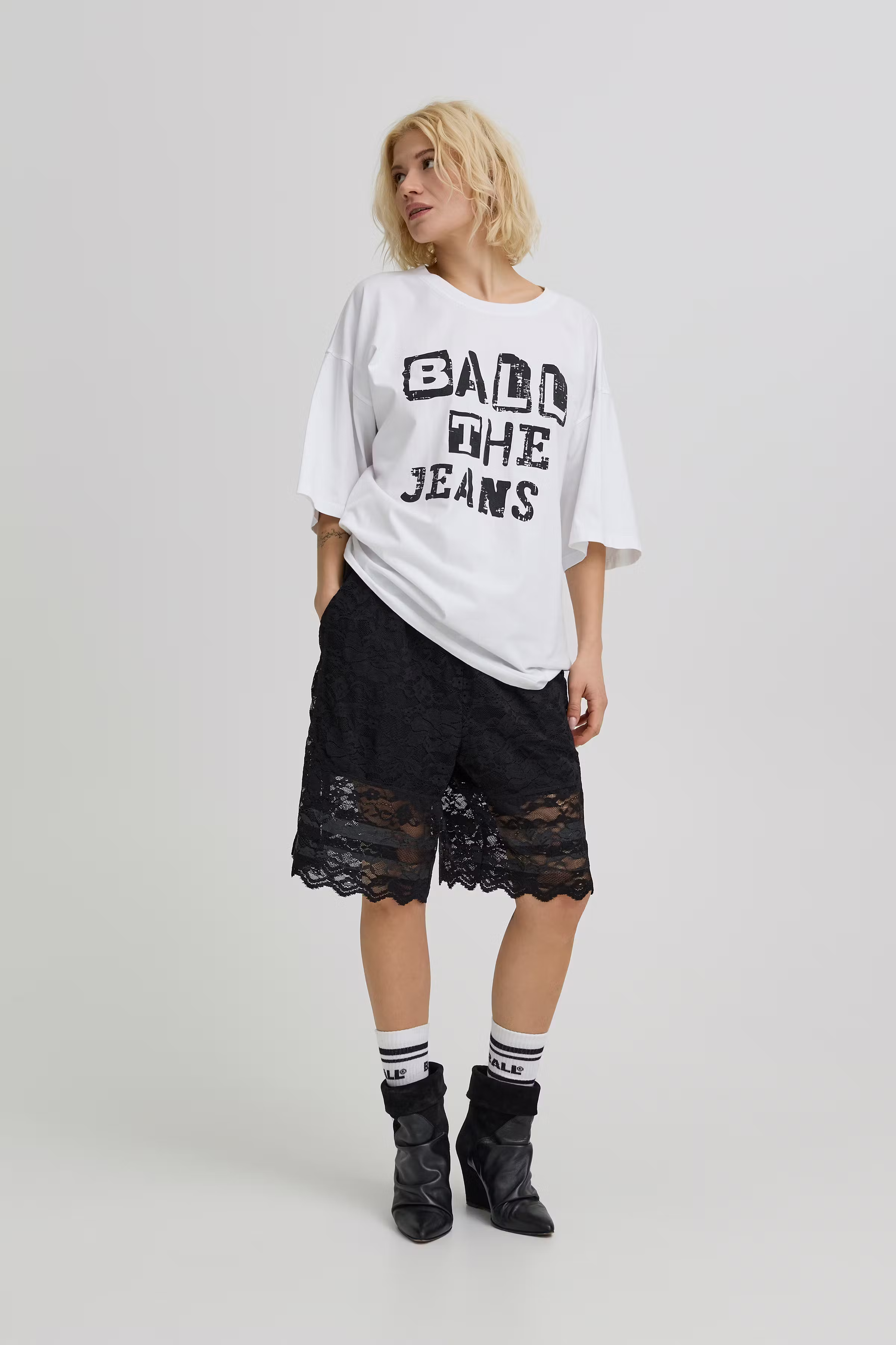 BAFINE Bermuda LOOKBOOK FRONT 50408069-193911