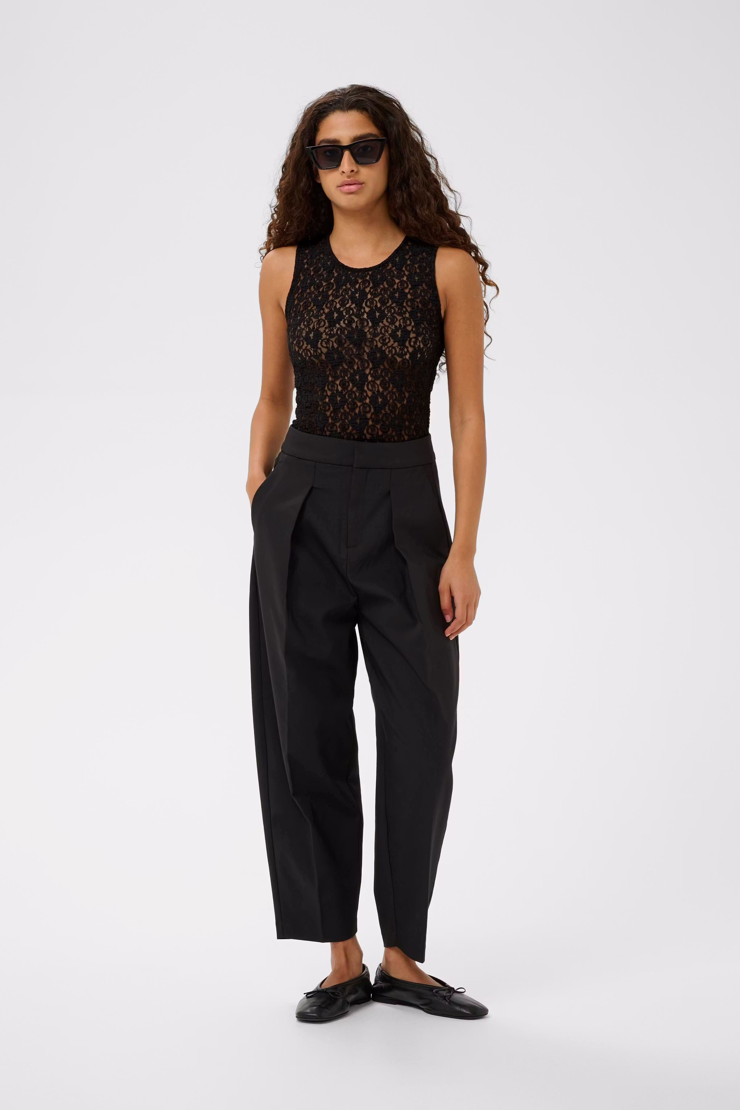 MilanaIW T-shirt LOOKBOOK FRONT 30110514-194008