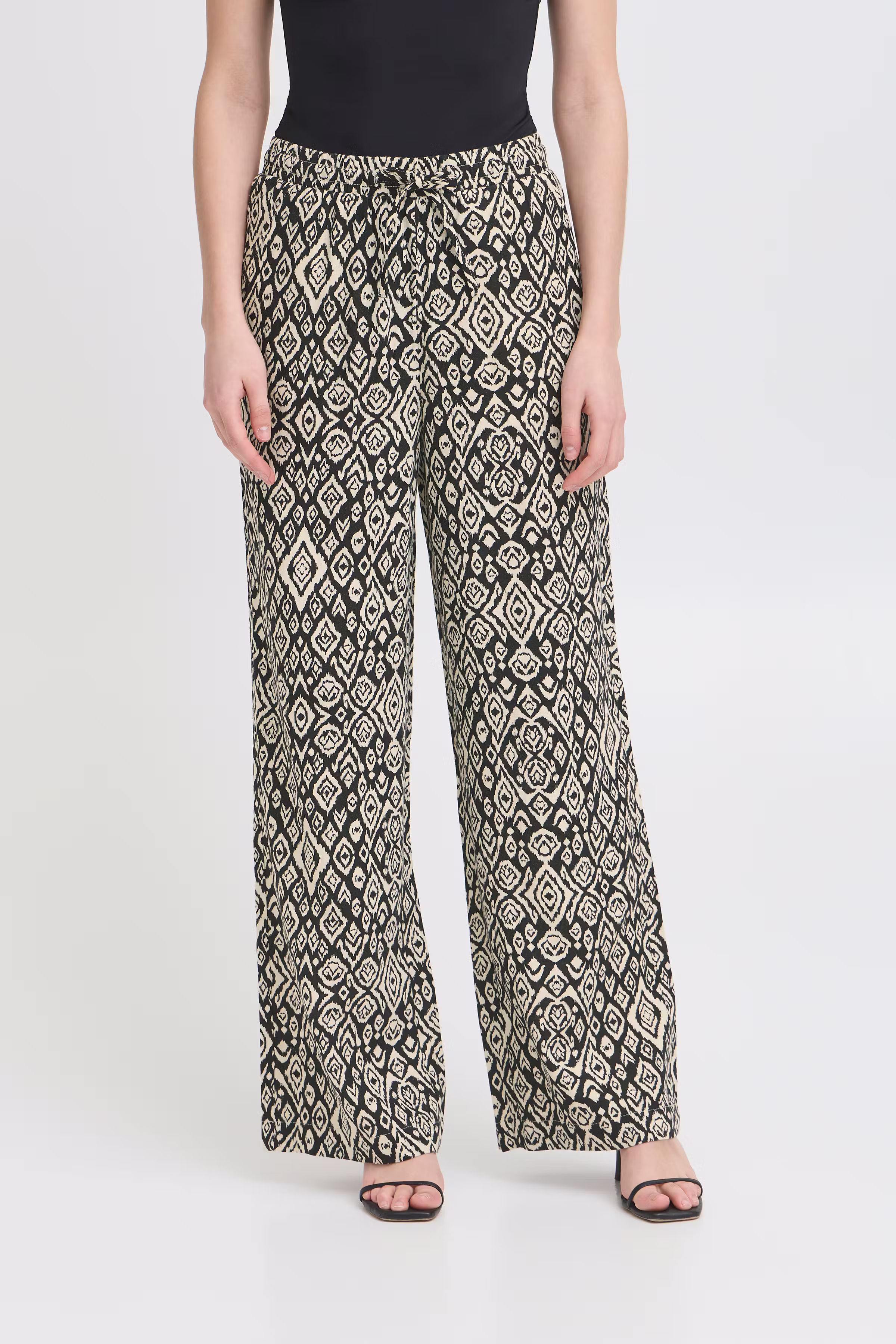 IHLINNO Casual pants LOOKBOOK FRONT 20122911-204432