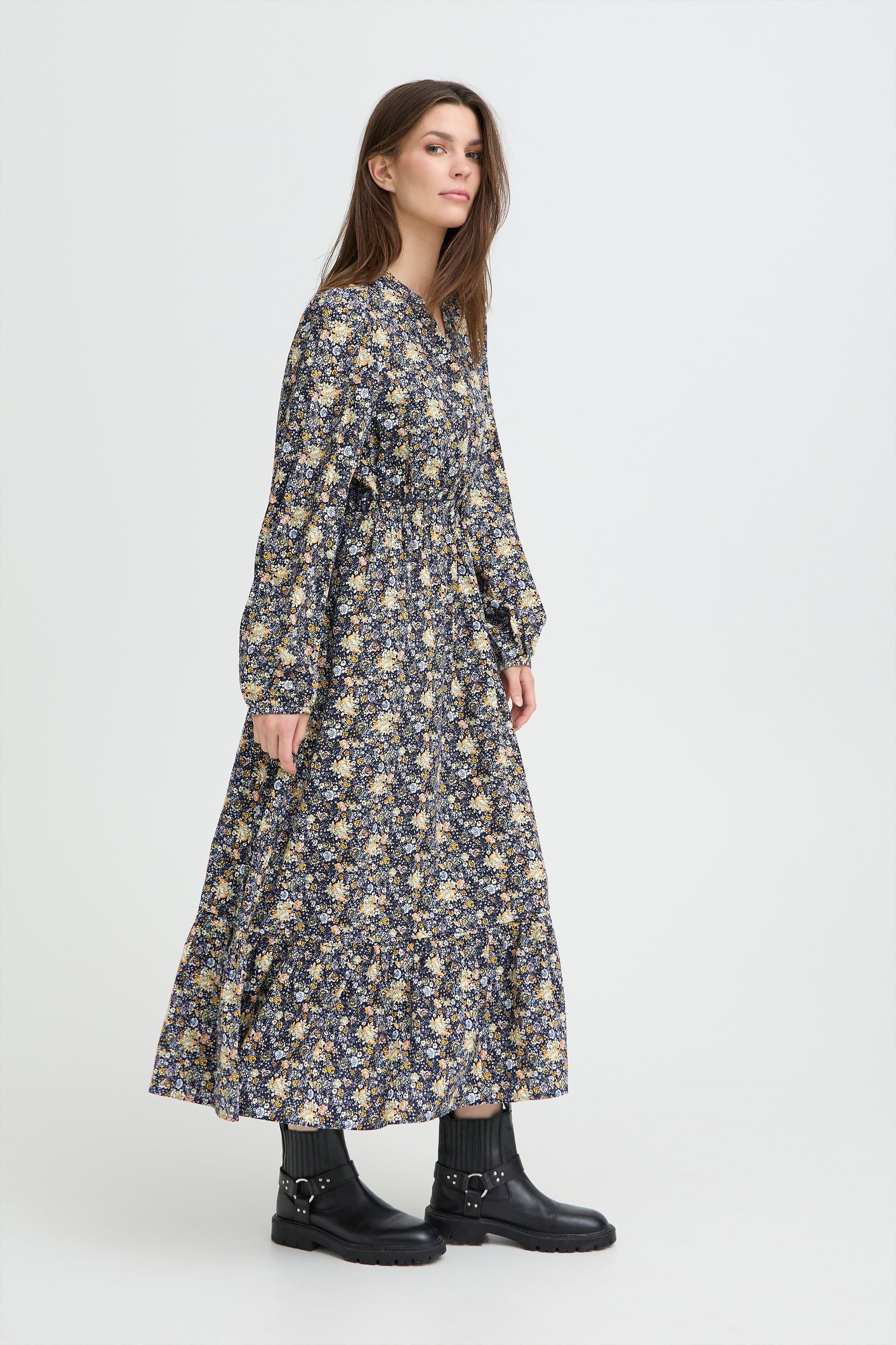 PZAVA Kjole LOOKBOOK FRONT 50210308-194020