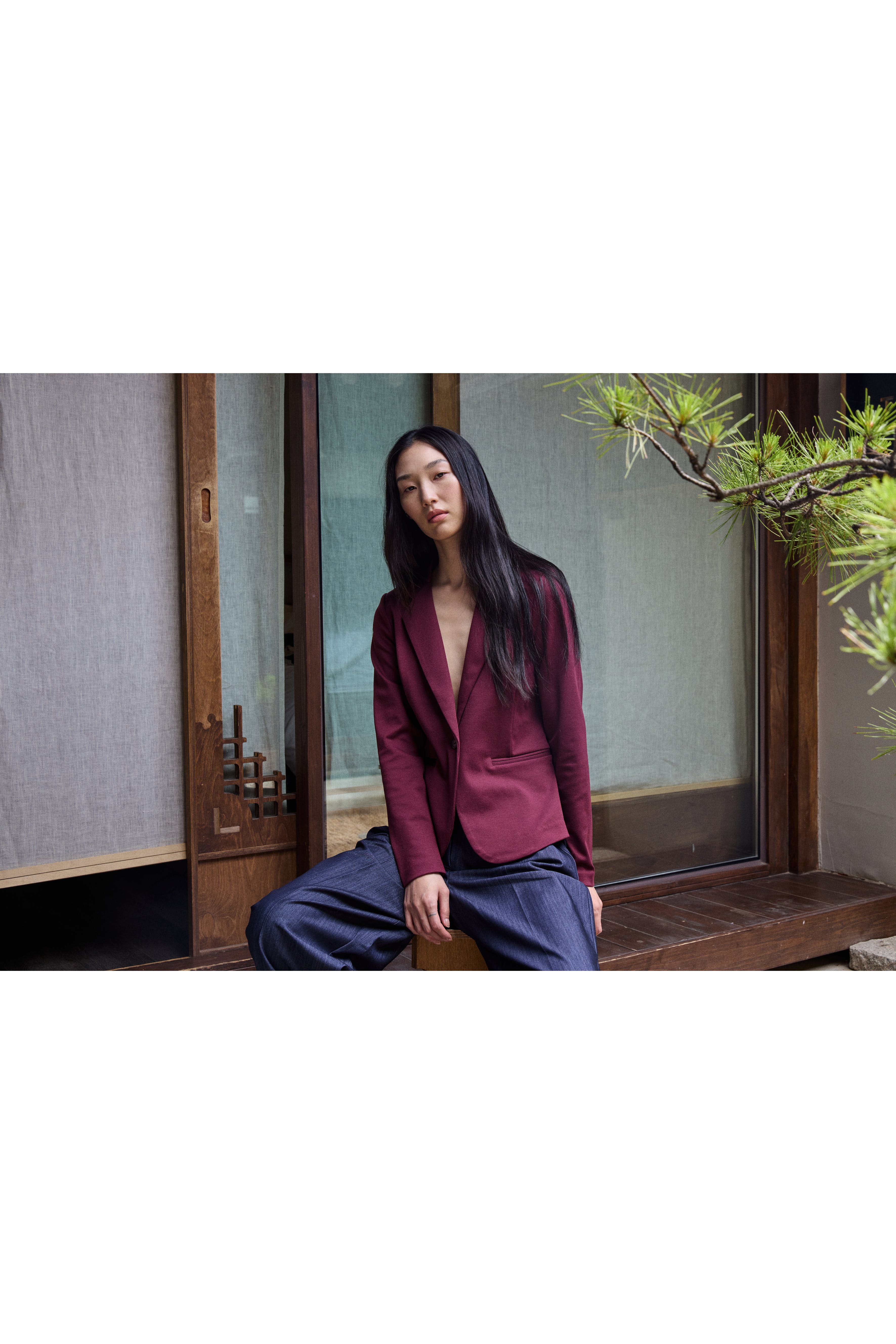 IHKATE Blazer LOCATION NONE 20101801-191627