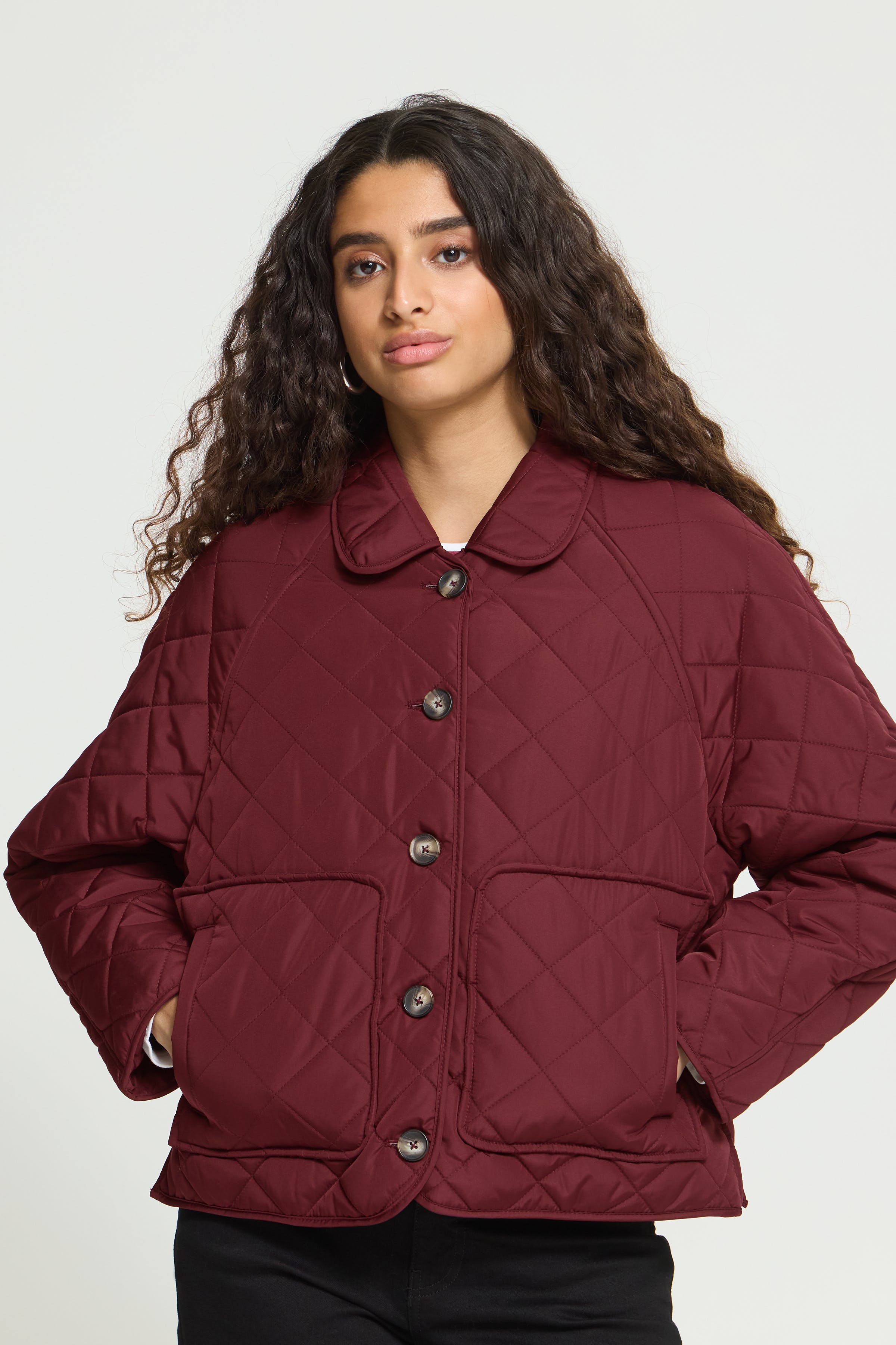 IHHANSA Yttertøy LOOKBOOK FRONT 20125784-191627