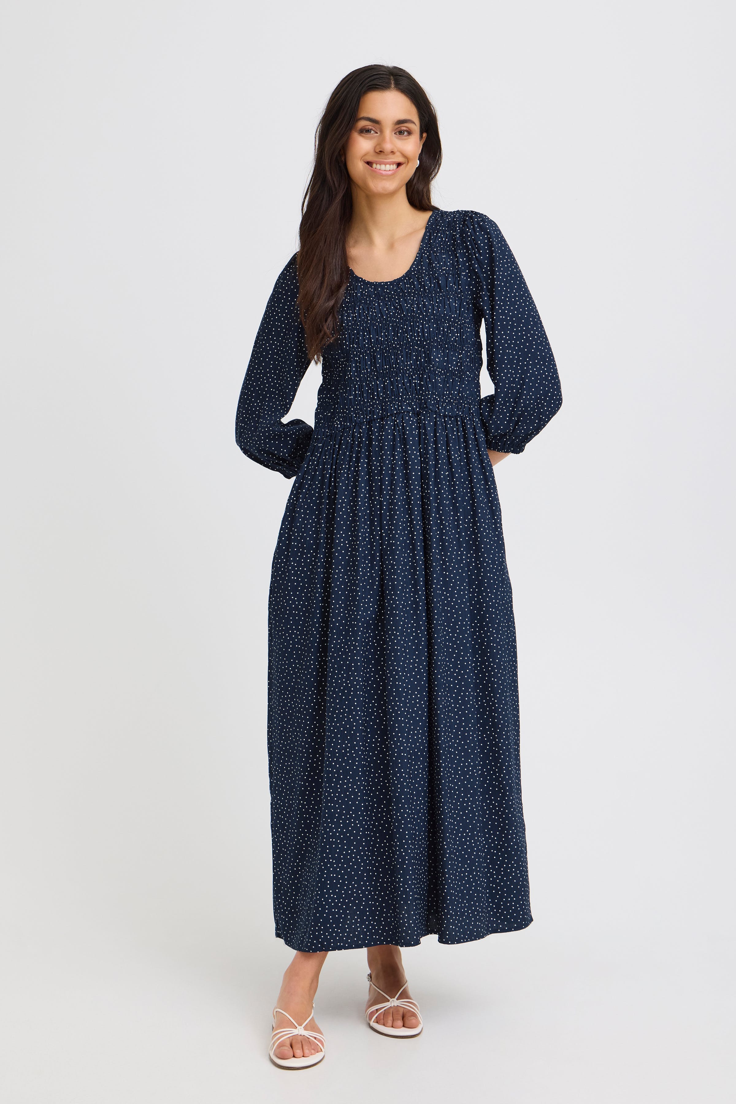 FRLAYA Kjole LOOKBOOK FRONT 20617540-900010613