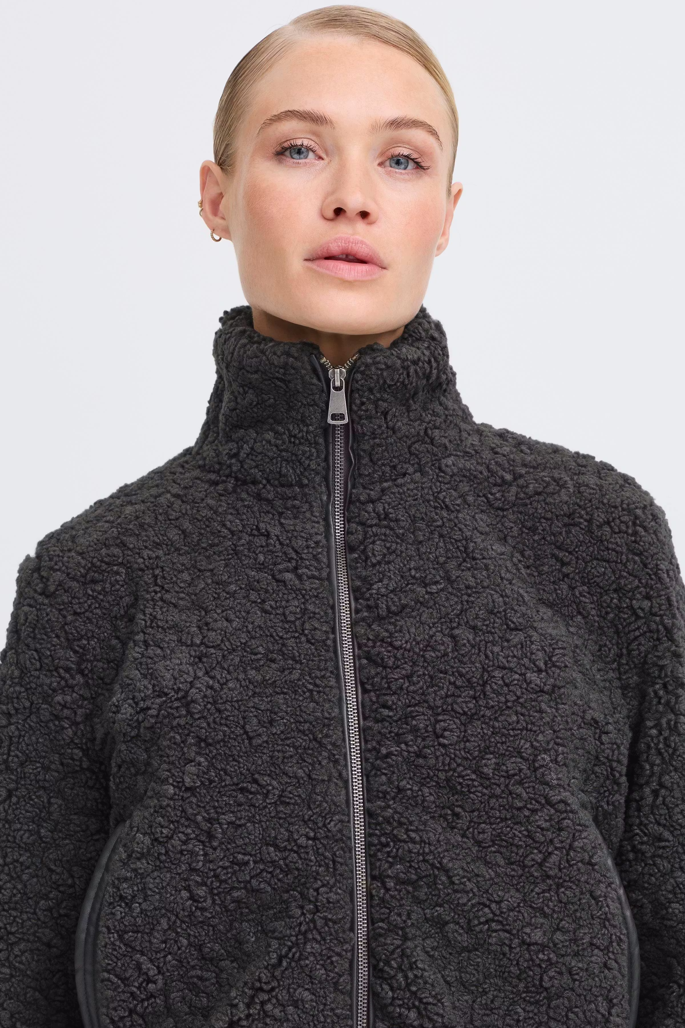 BYANAMAJ Yttertøy LOOKBOOK DETAIL 20816964-190201