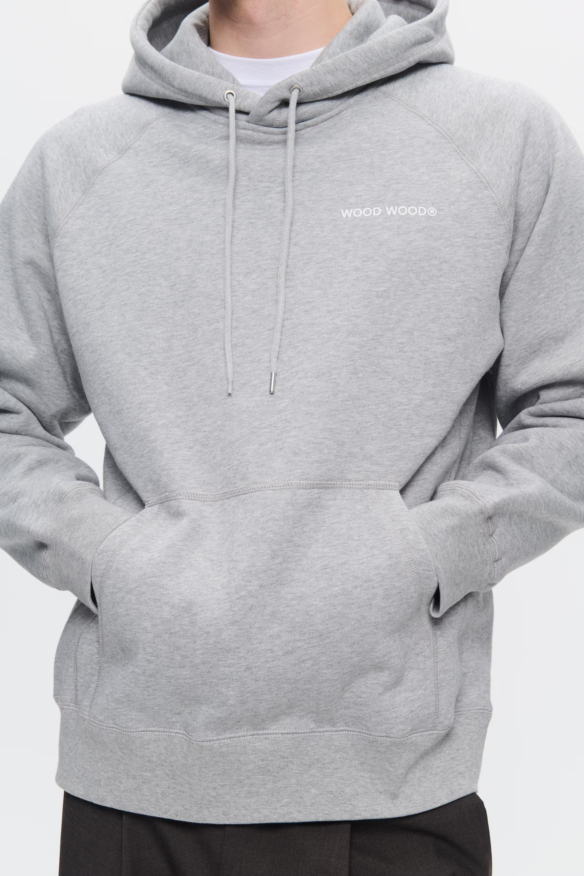 WWFred Sweatshirt LOOKBOOK DETAIL 30251467-303736