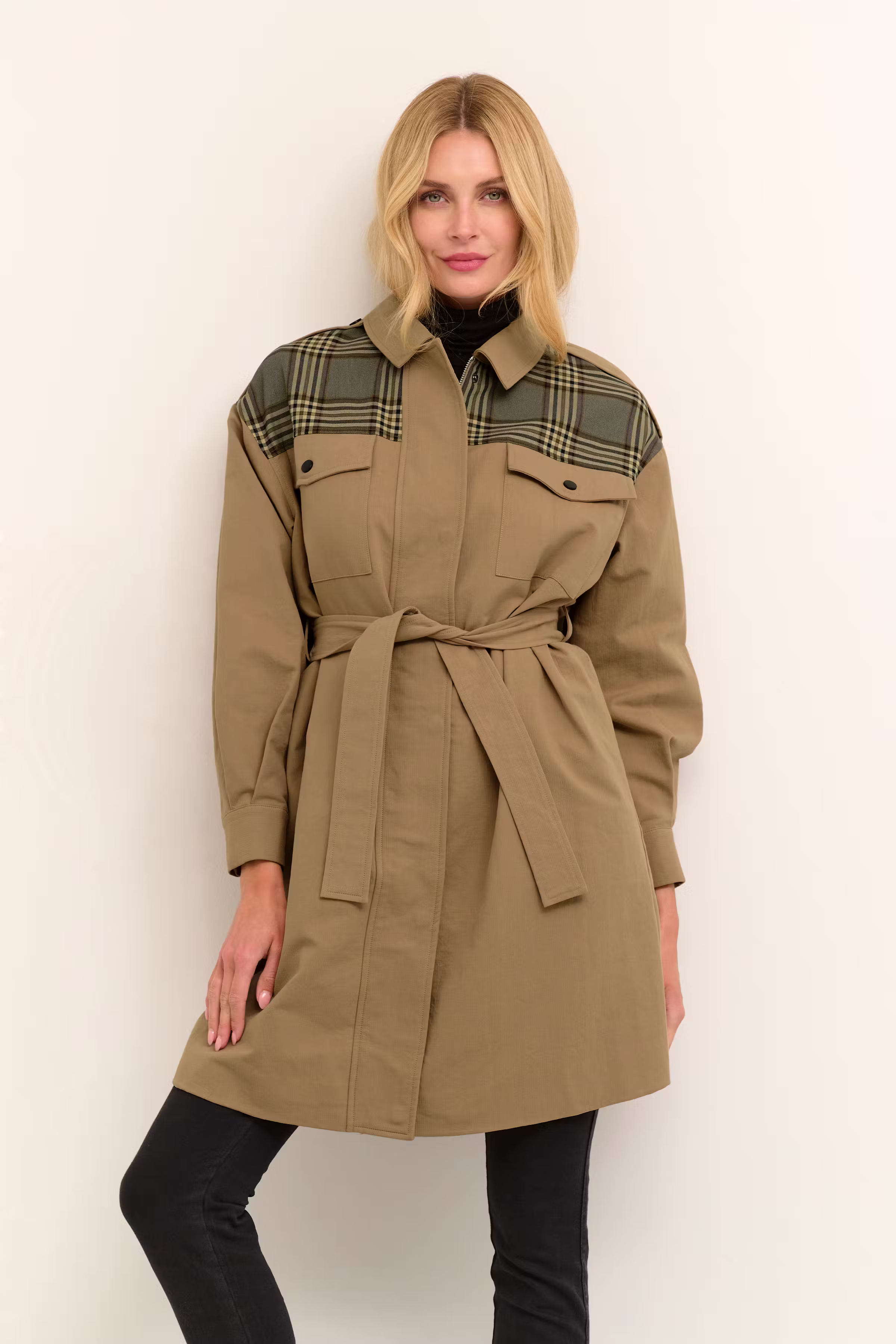 KAolivione Kåpe LOOKBOOK FRONT 10506750-103197