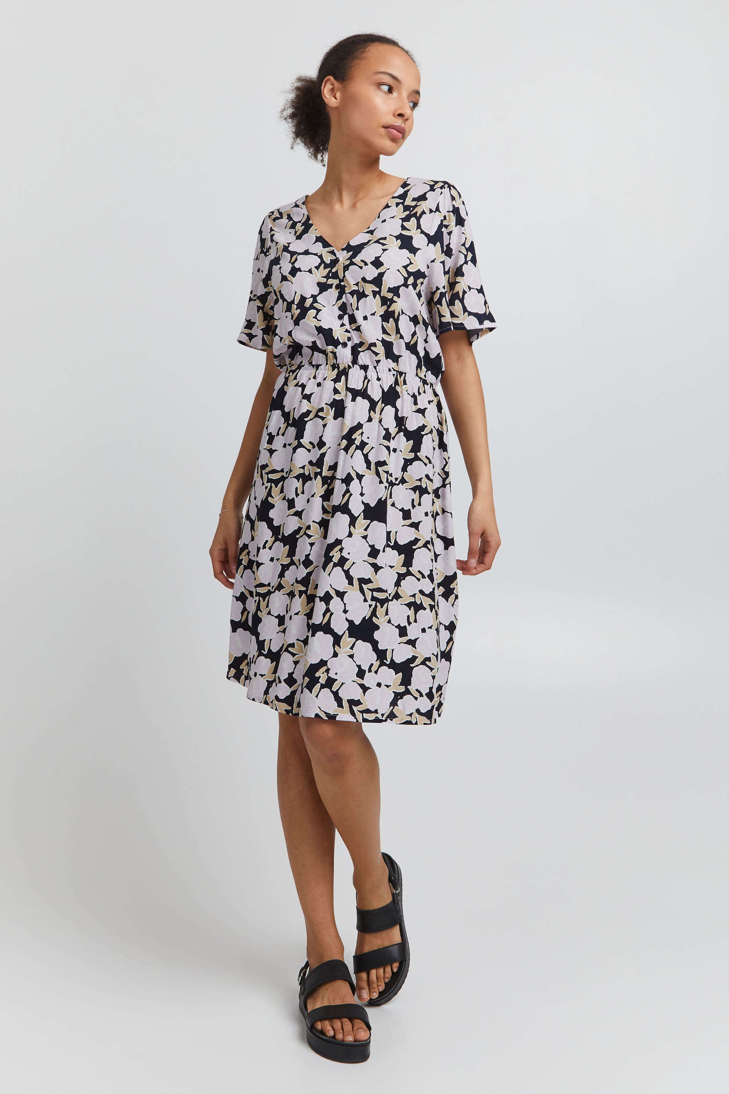 IHVERA Kjole LOOKBOOK FRONT 20116375-133820