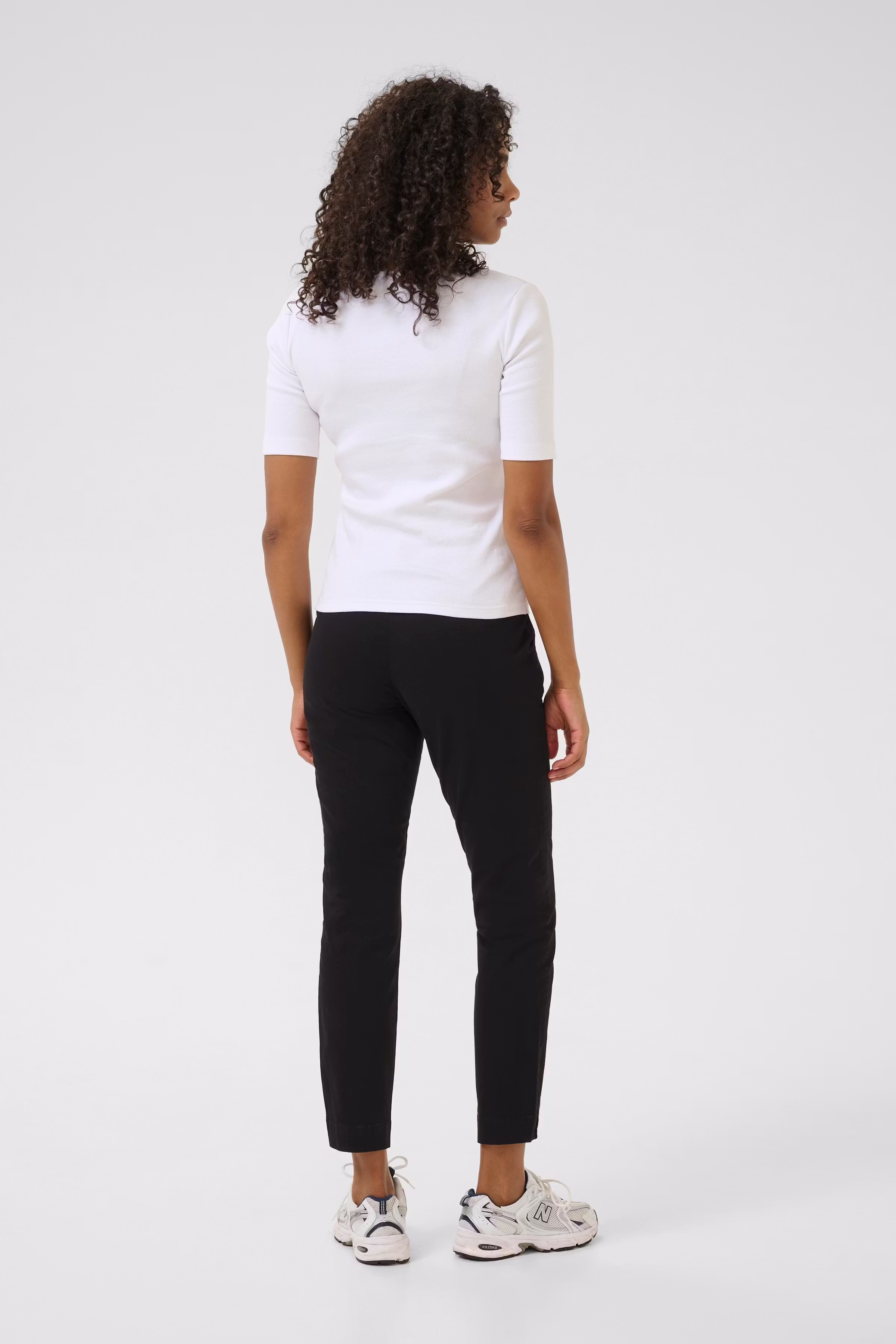 KAmette Hose LOOKBOOK BACK 10506121-100121