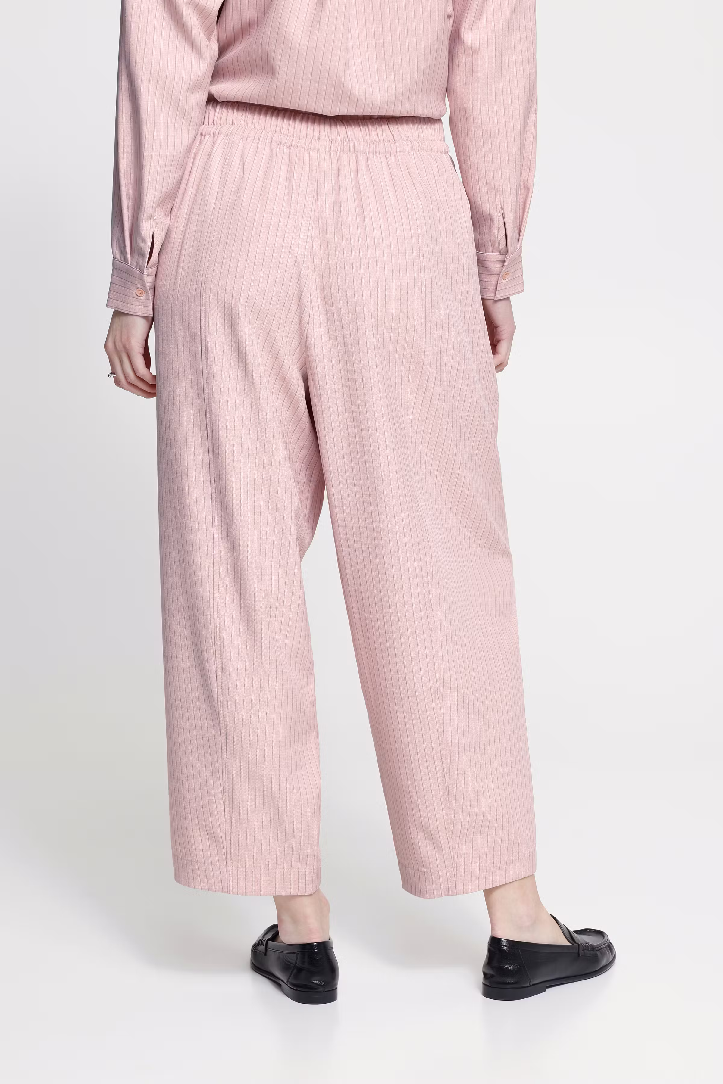 IXTRINE bukser LOOKBOOK BACK 20123490-141508