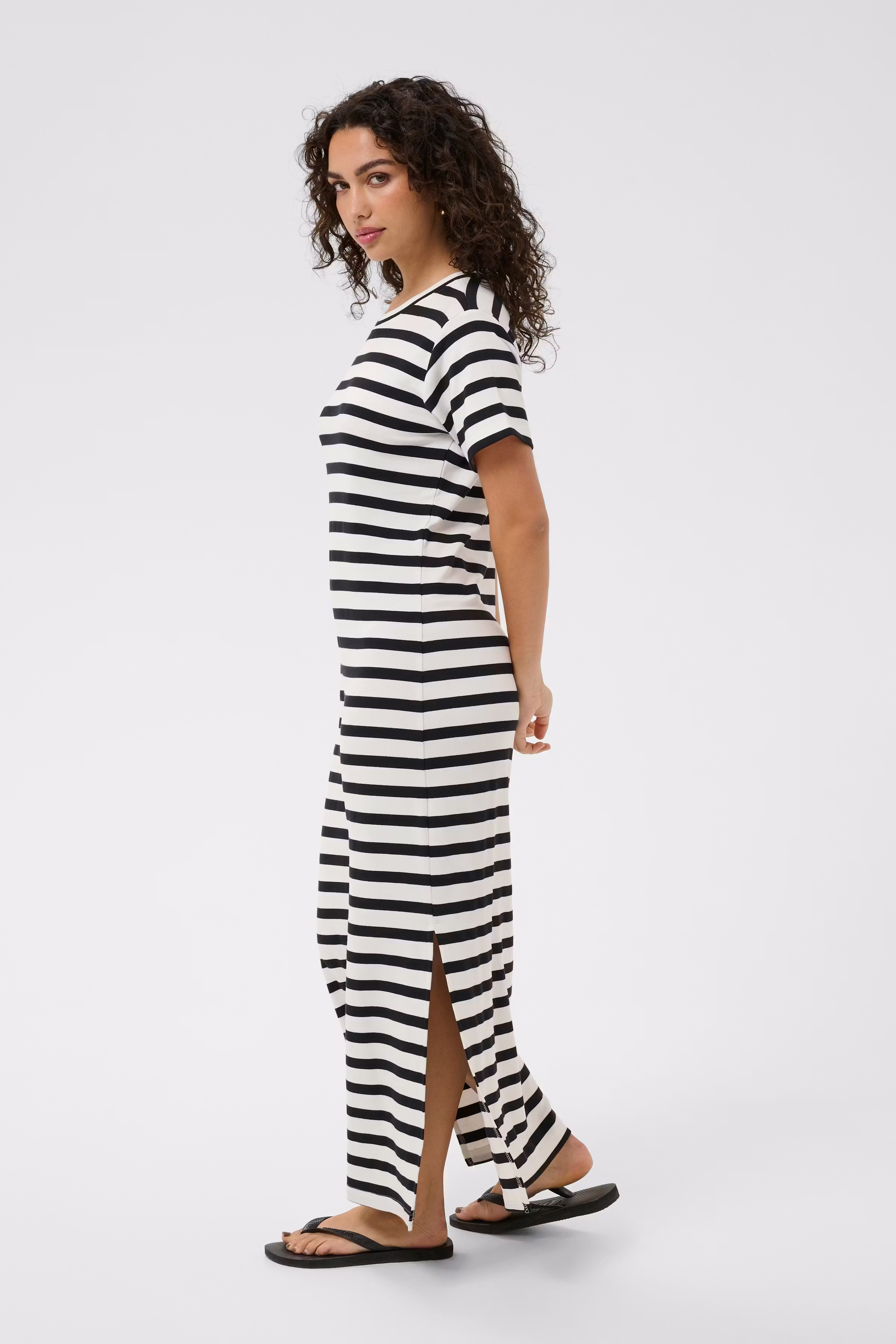 KAellen Kjole LOOKBOOK FRONT 10512489-1000061