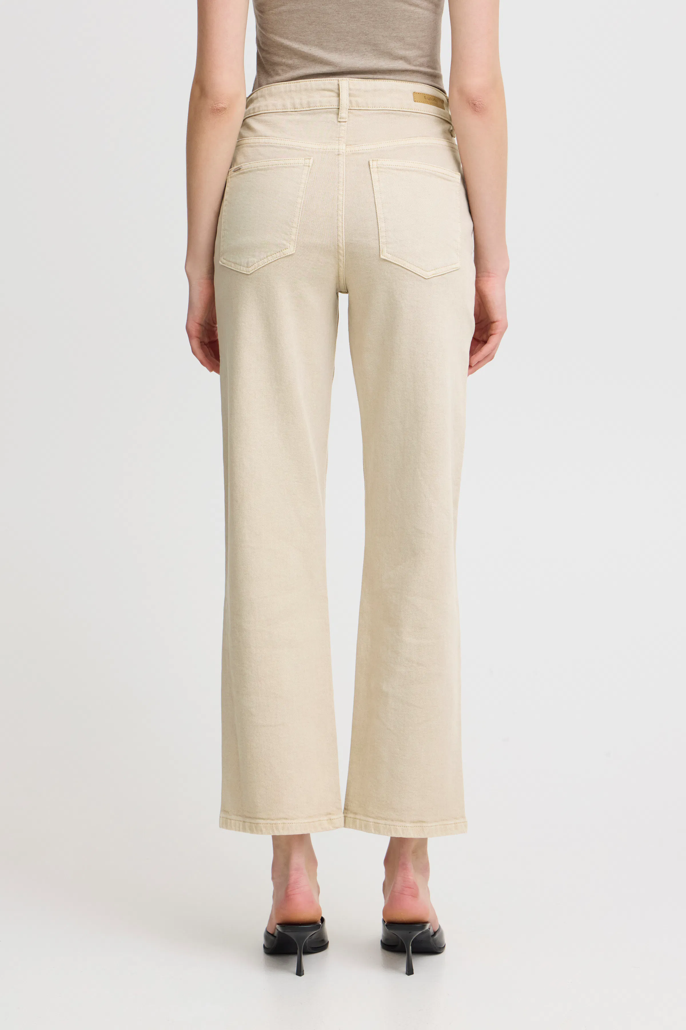 BYLOVI Jeans LOOKBOOK BACK 20816173-151304