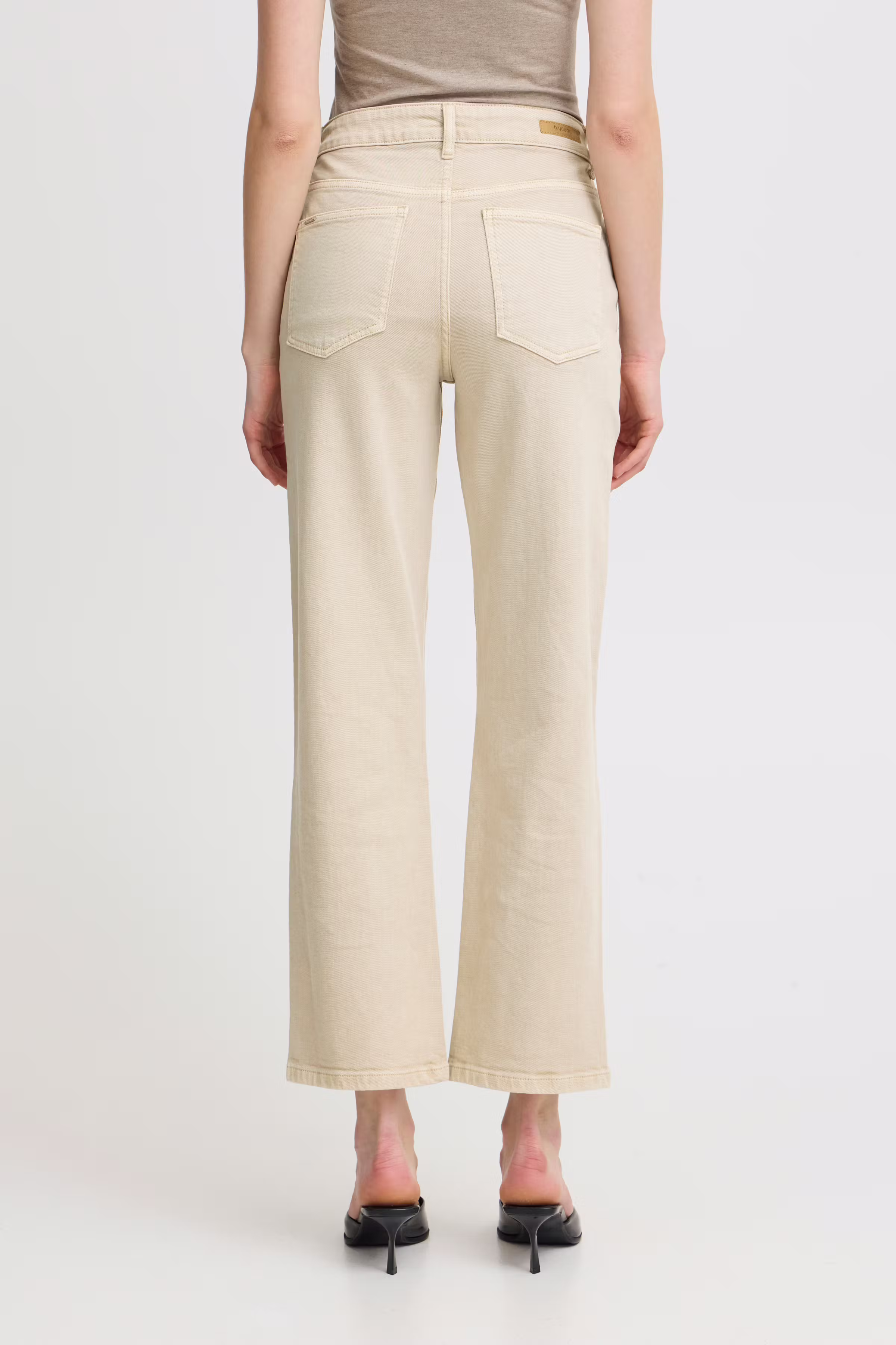 BYLOVI Jeans LOOKBOOK BACK 20816173-151304