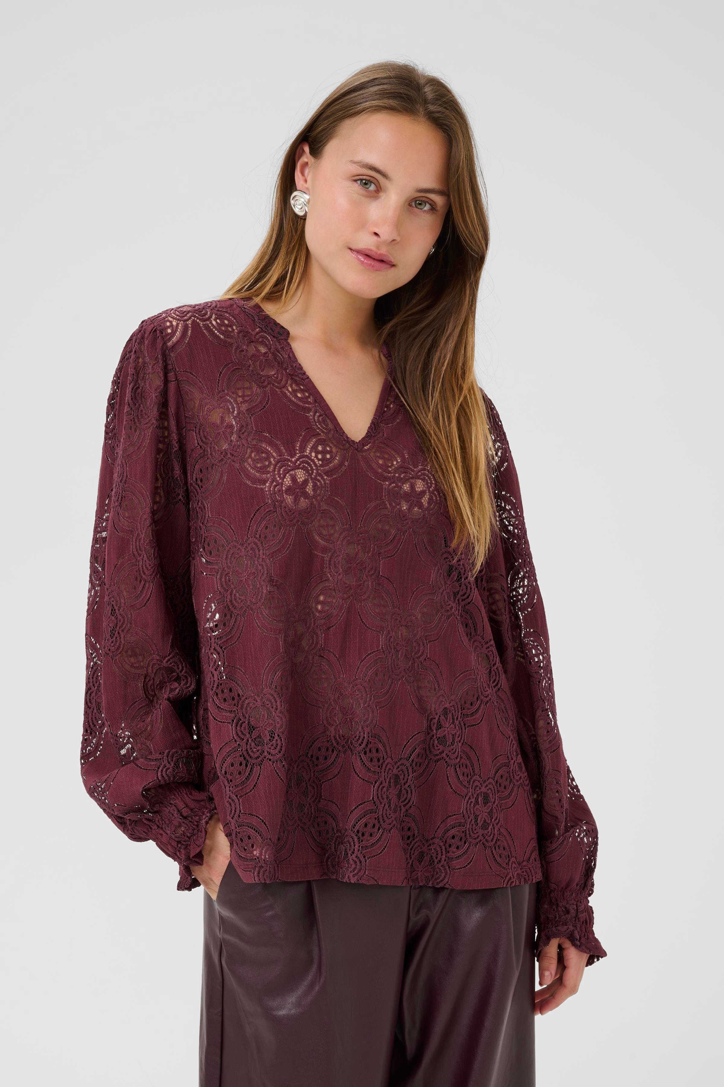 CUolu Blus LOOKBOOK FRONT 50109490-191522