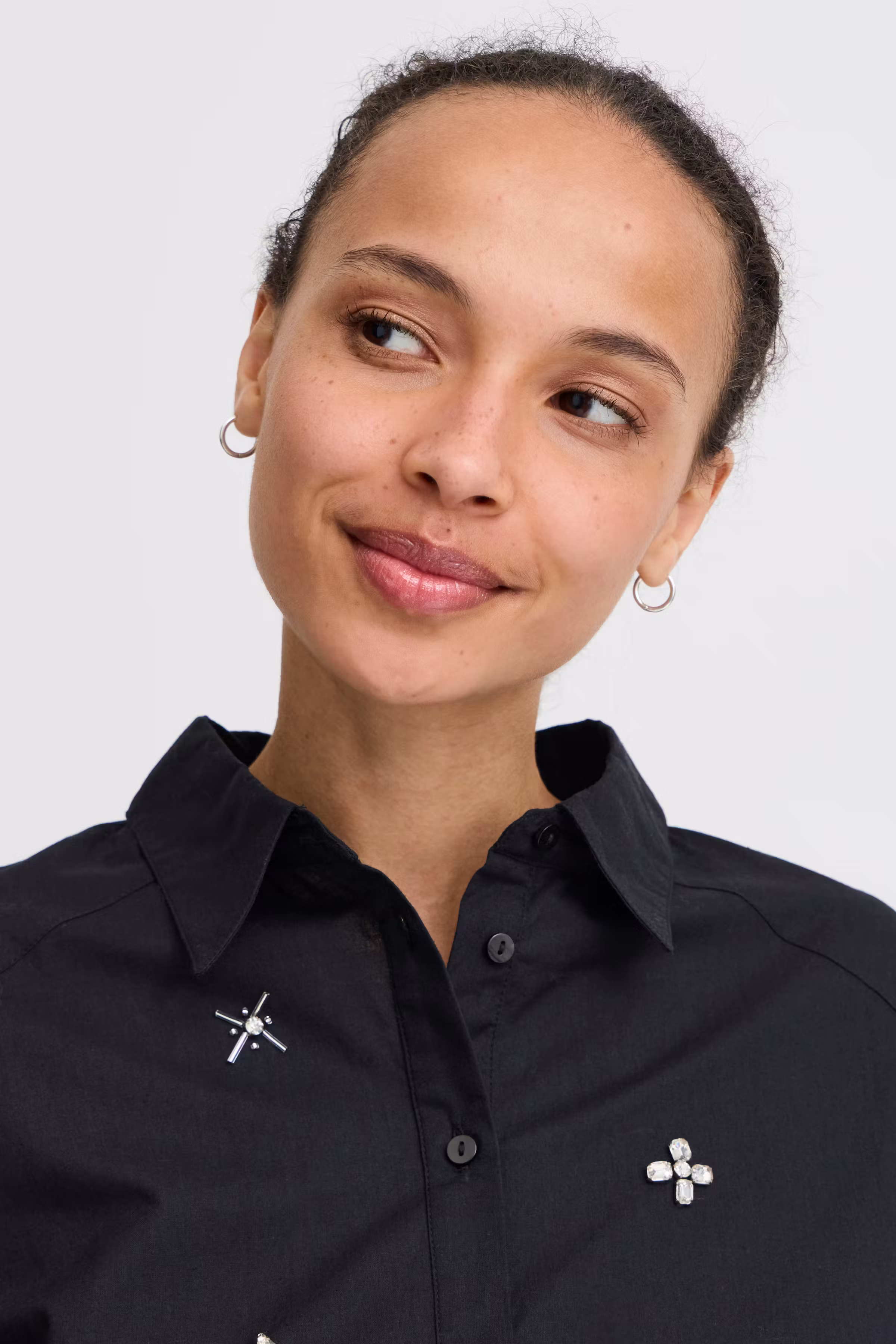 BYINGIA Hemd LOOKBOOK DETAIL 20815575-200451