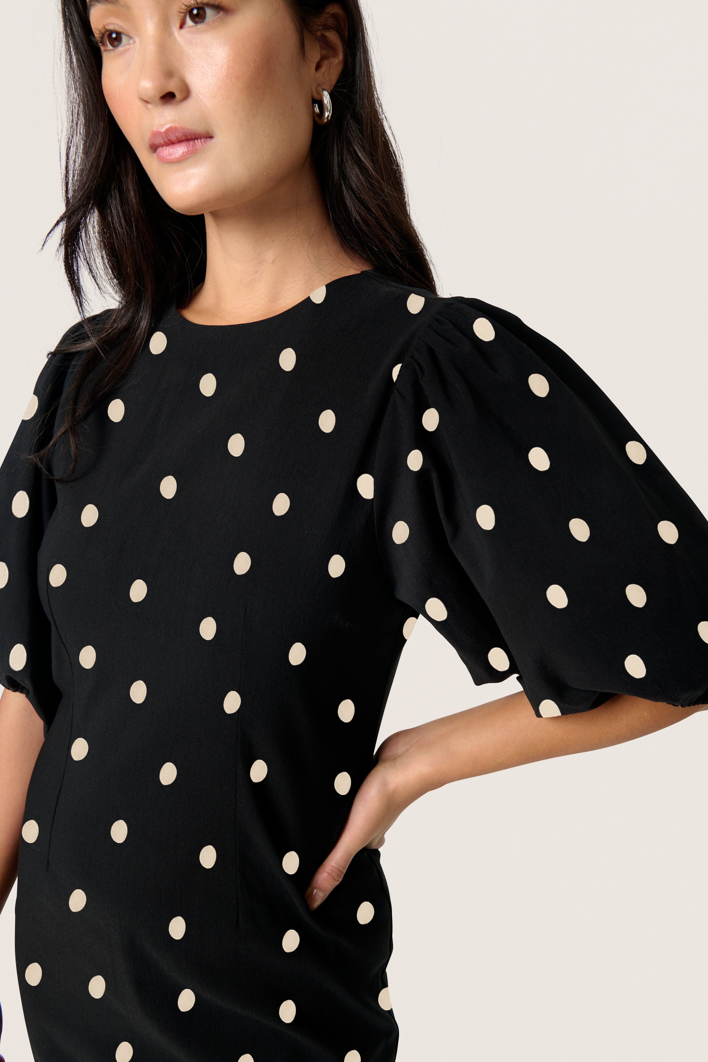 SLZazu Dress LOOKBOOK DETAIL 30408464-304858