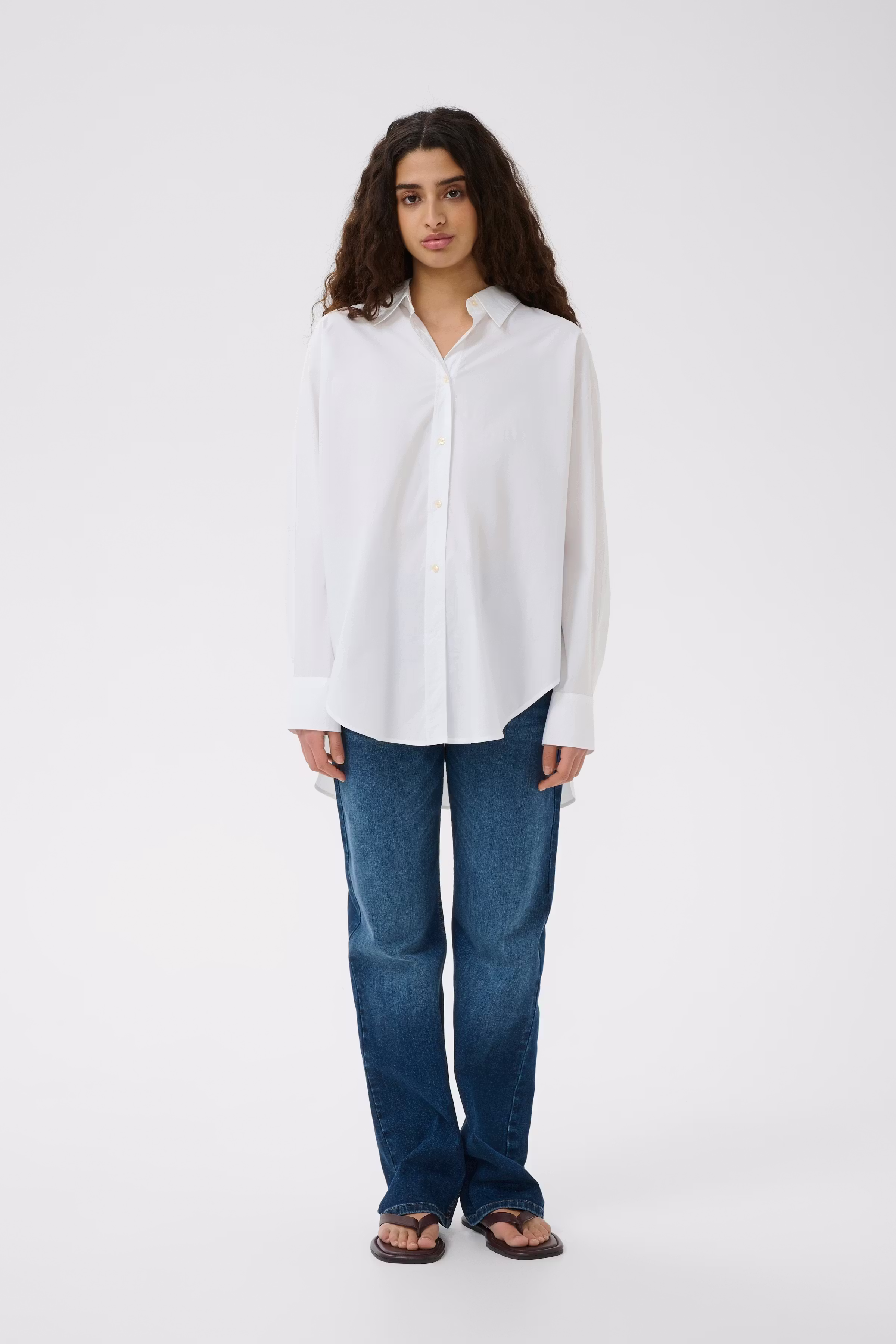 LELOIW Oversize Poplin Skjorte LOOKBOOK FRONT 30112345-300001