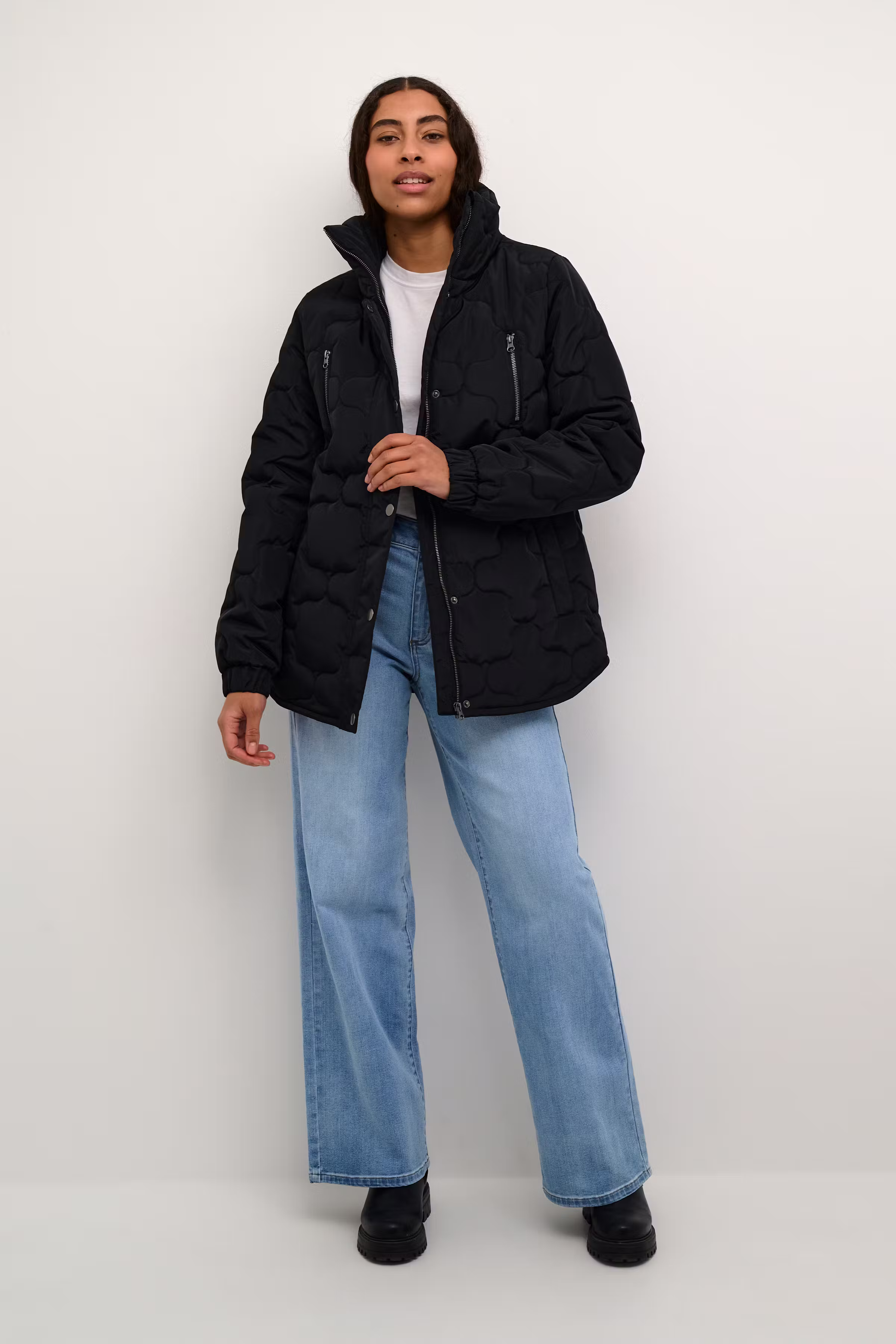 KAlindsay Yttertøy LOOKBOOK FRONT 10508804-100121