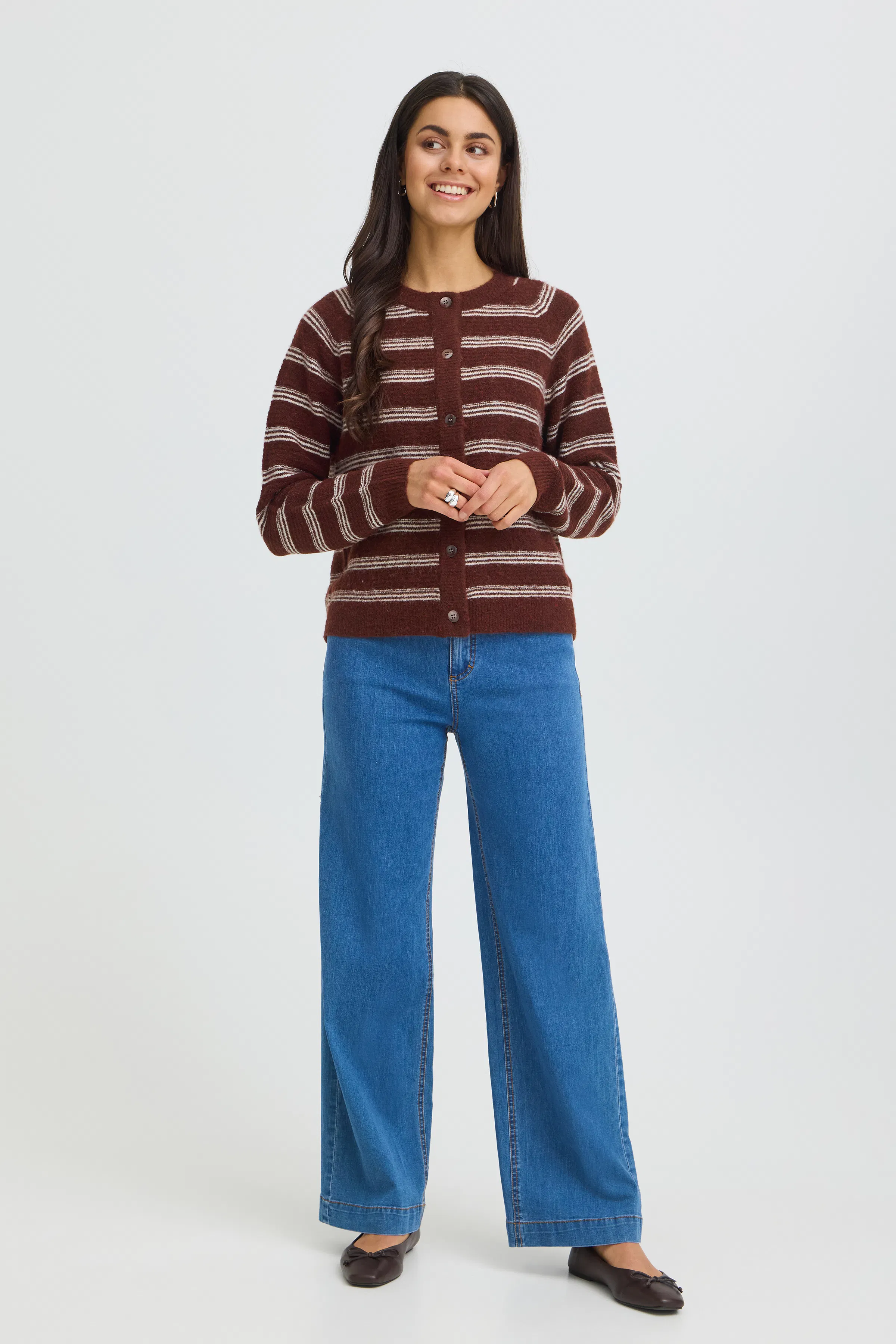 FRKENDRA Cardigan LOOKBOOK FRONT 20618103-900013480