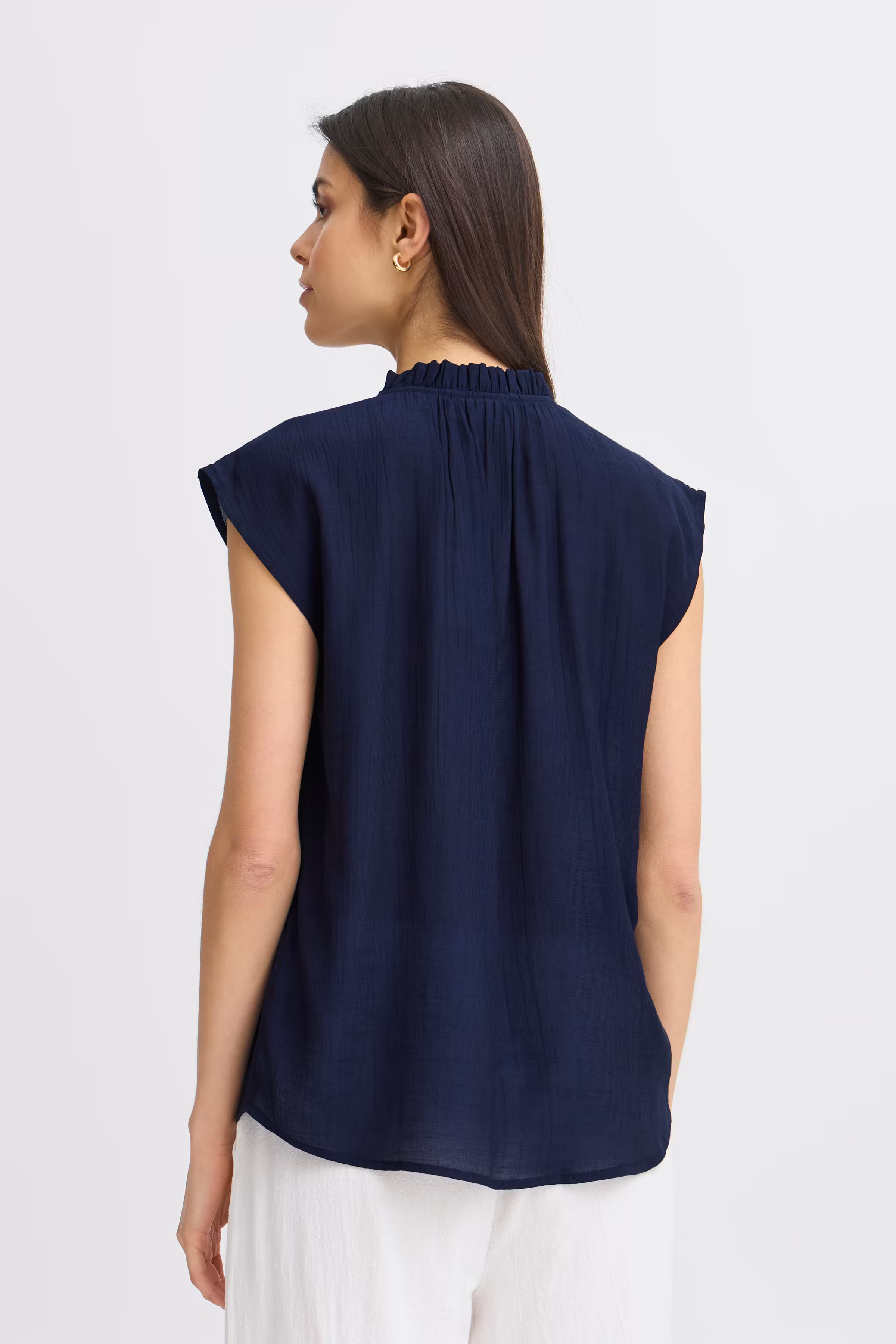 FRALYSSA Top LOOKBOOK BACK 20616095-193923