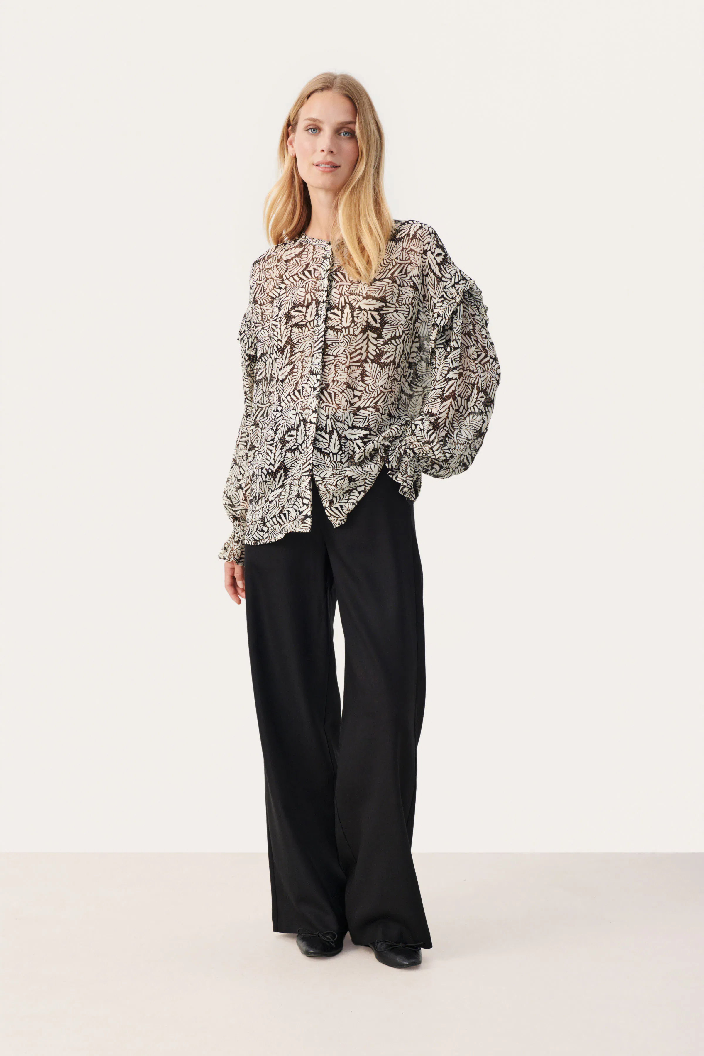 CebrinePW Skjorte LOOKBOOK FRONT 30307944-302363