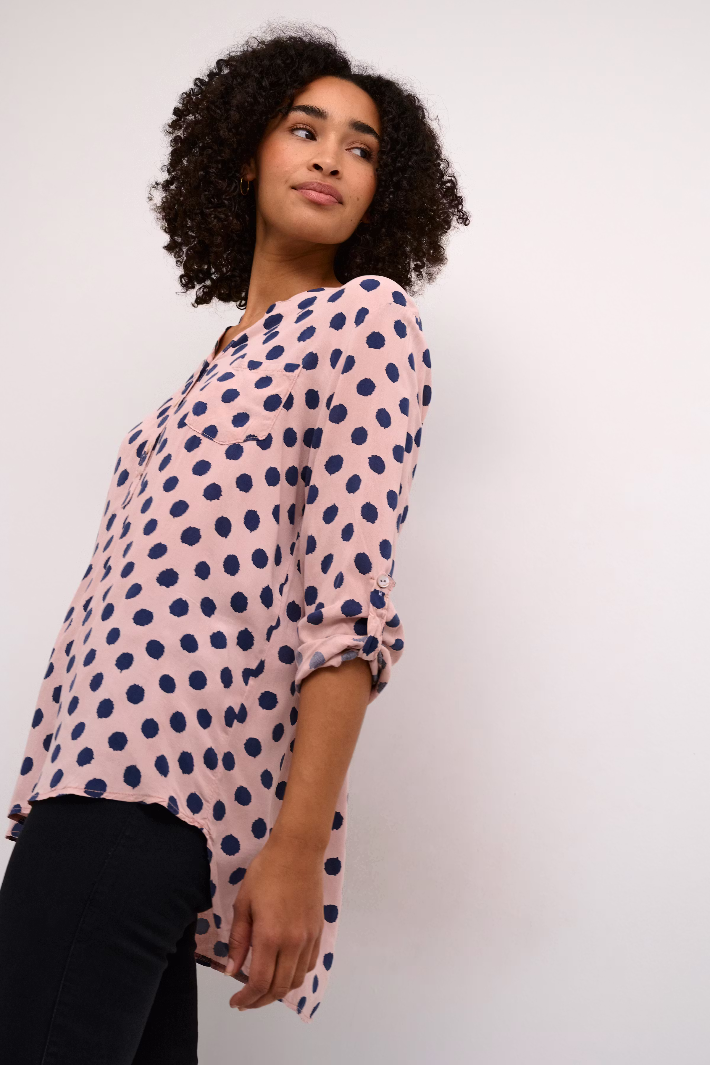 BParisa Bluse LOOKBOOK DETAIL 40103487-400760