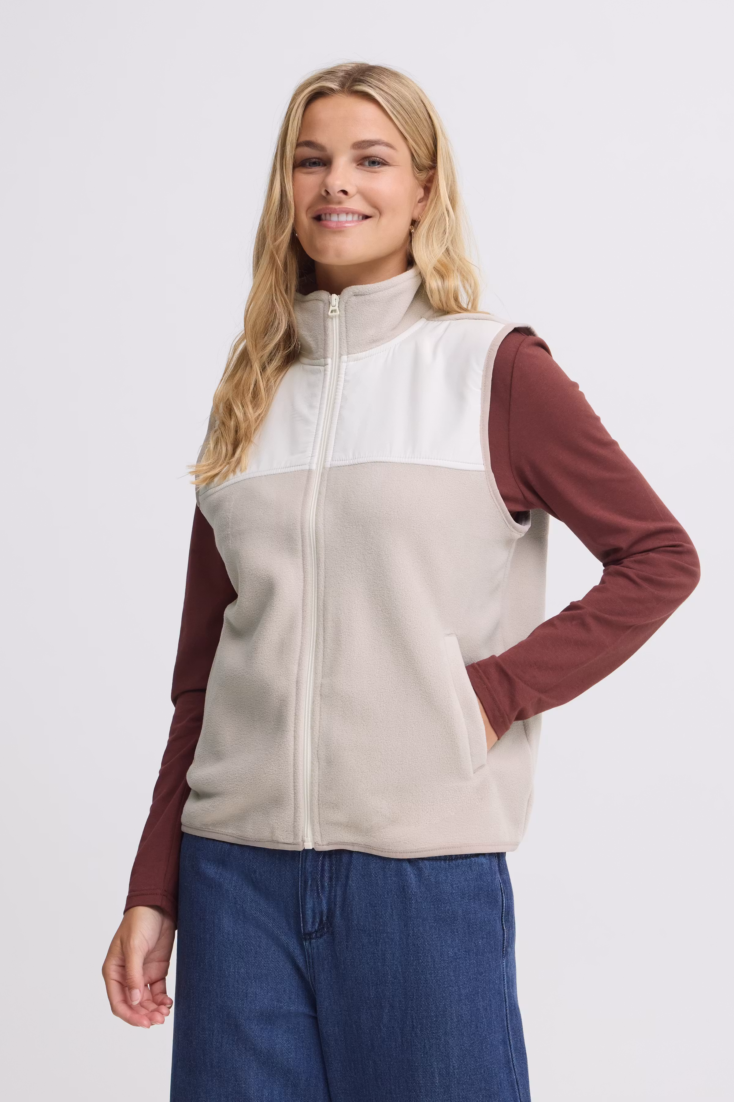 FRFLEA Waistcoat outerwear LOOKBOOK FRONT 20618216-161305