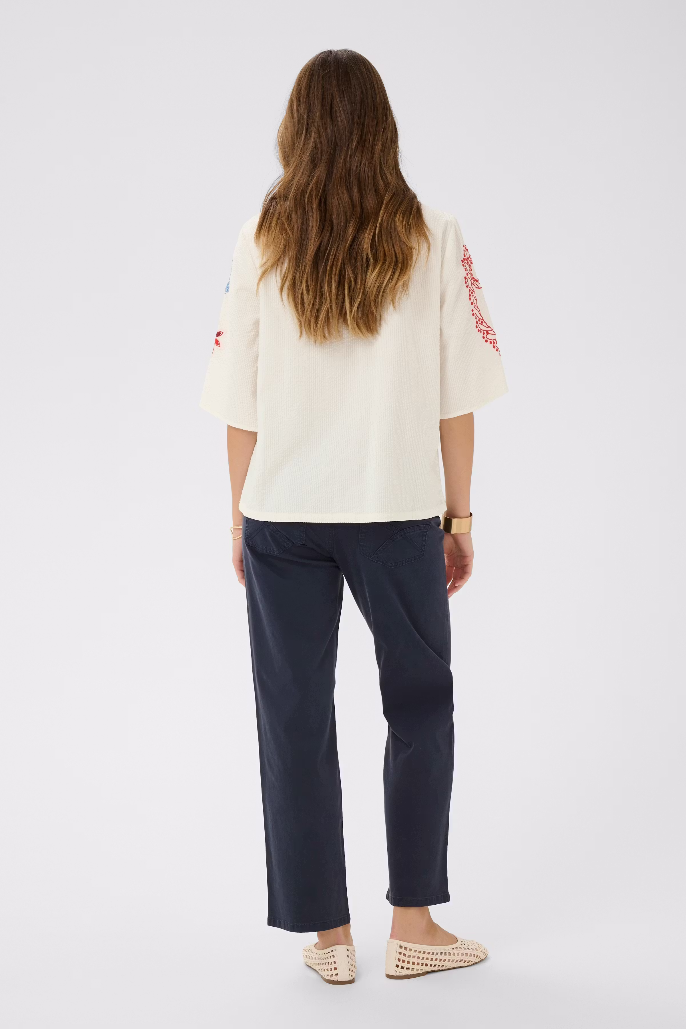 CRRosetta Blouse LOOKBOOK BACK 10614840-110701
